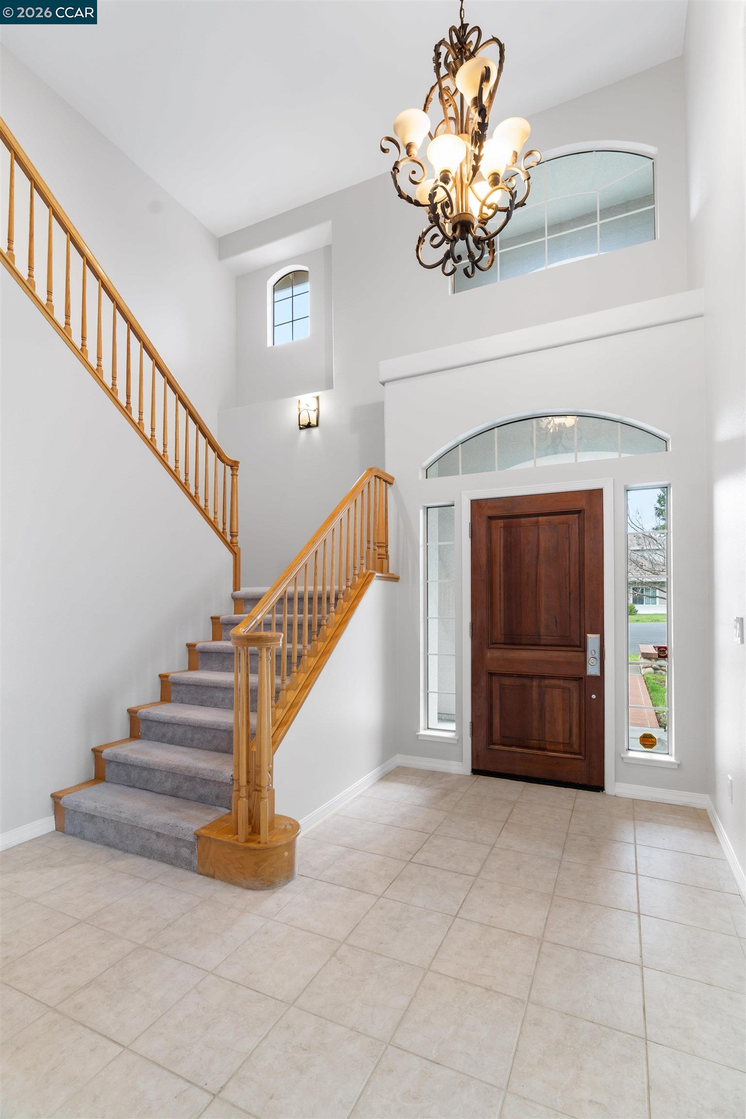 Detail Gallery Image 4 of 51 For 208 Kaitlyn Ln, Danville,  CA 94506 - 5 Beds | 3 Baths