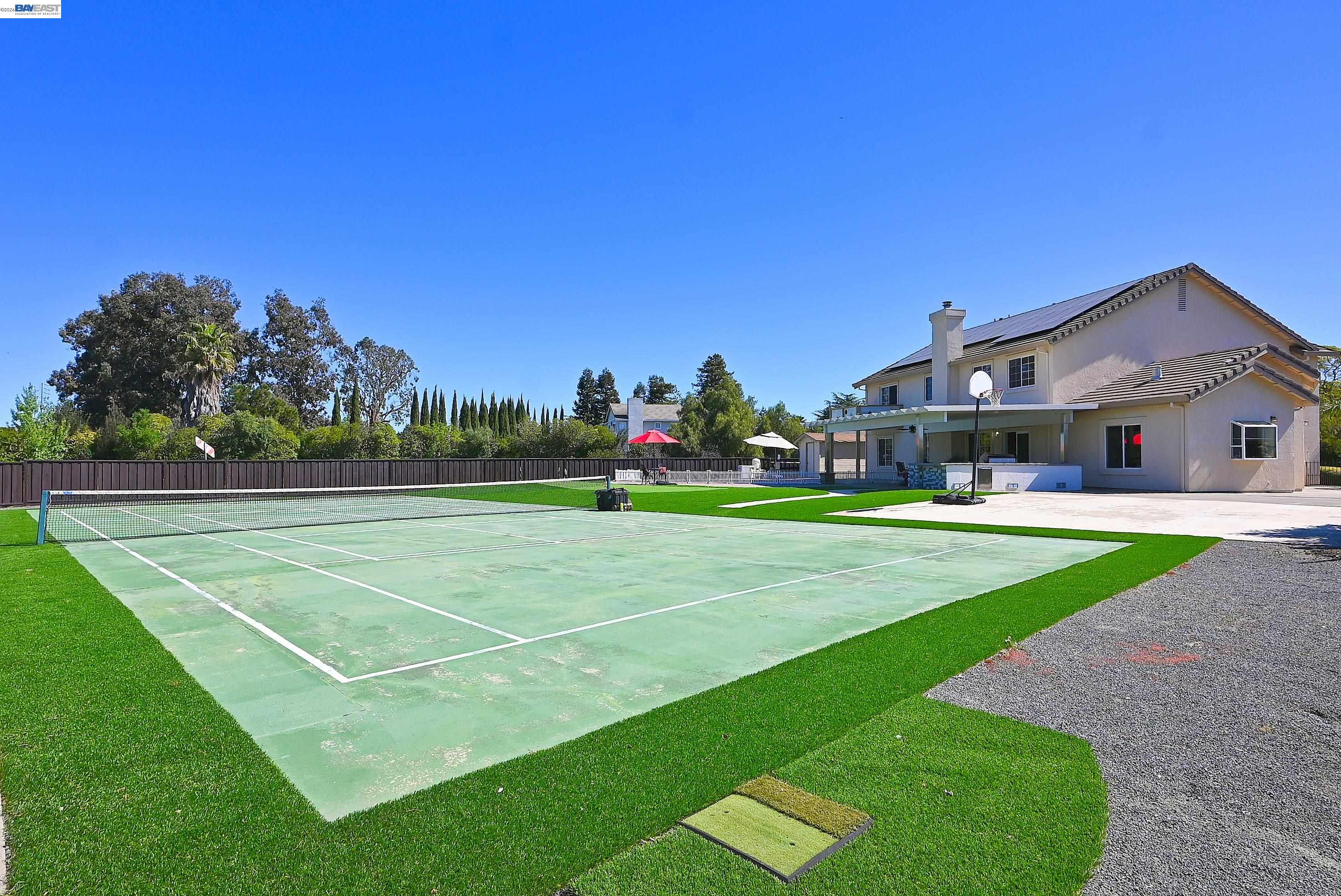 Detail Gallery Image 36 of 50 For 1498 Columbine Way, Livermore,  CA 94551 - 6 Beds | 3 Baths