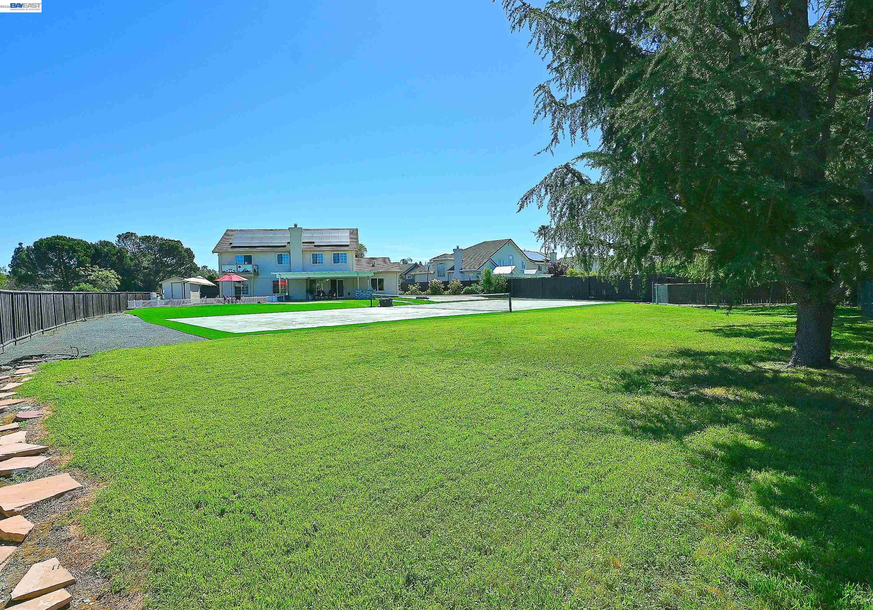 Detail Gallery Image 38 of 50 For 1498 Columbine Way, Livermore,  CA 94551 - 6 Beds | 3 Baths