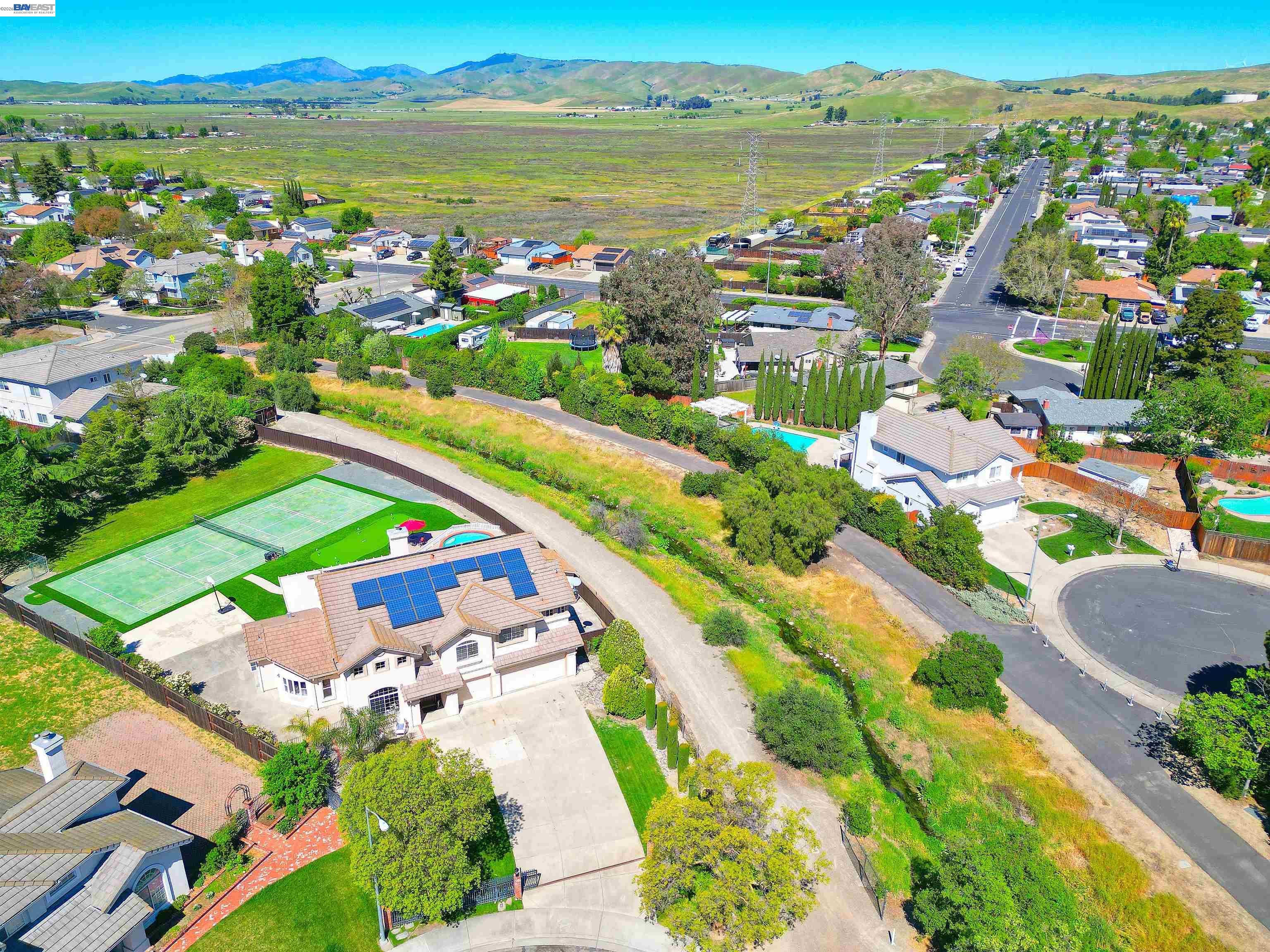 Detail Gallery Image 49 of 50 For 1498 Columbine Way, Livermore,  CA 94551 - 6 Beds | 3 Baths