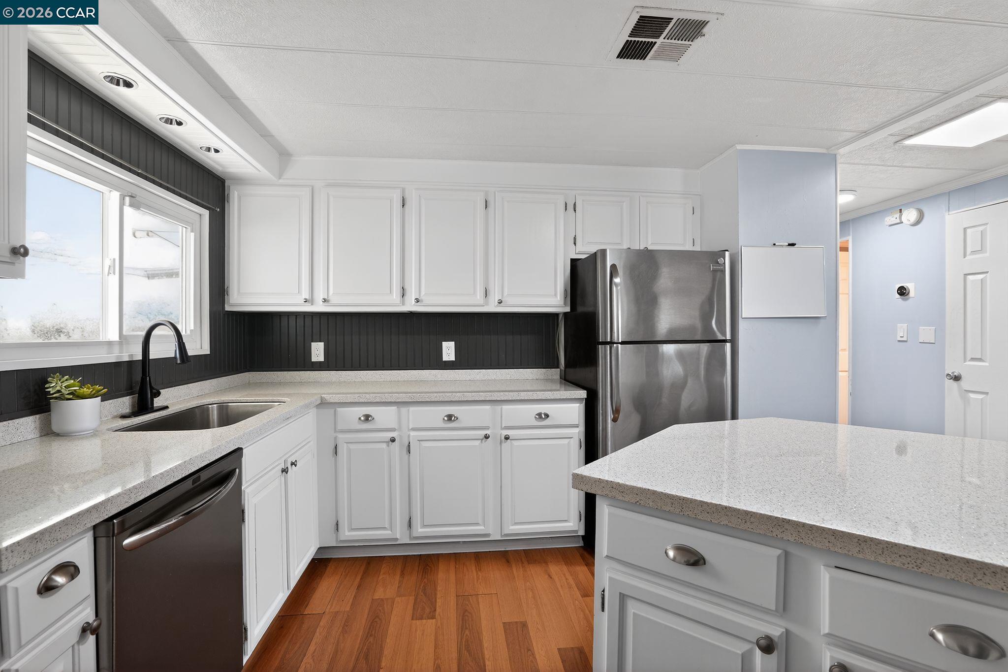 Detail Gallery Image 21 of 30 For 20 Terrace Drive #20,  Concord,  CA 94518 - 2 Beds | 2 Baths