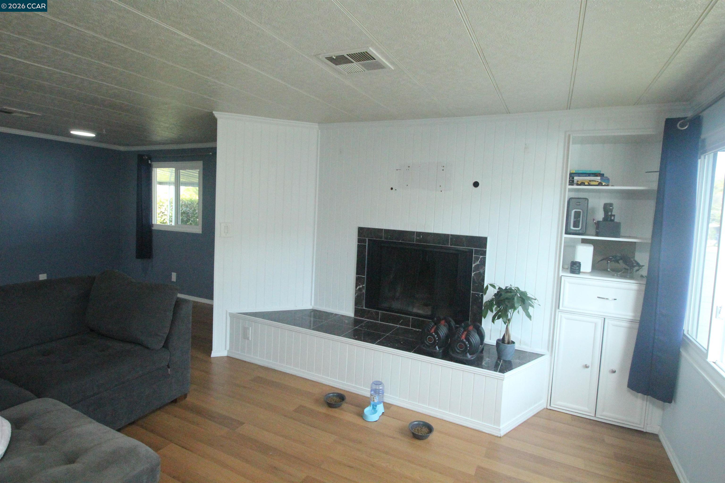 Detail Gallery Image 5 of 34 For 20 Terrace Drive #20,  Concord,  CA 94518 - 2 Beds | 2 Baths