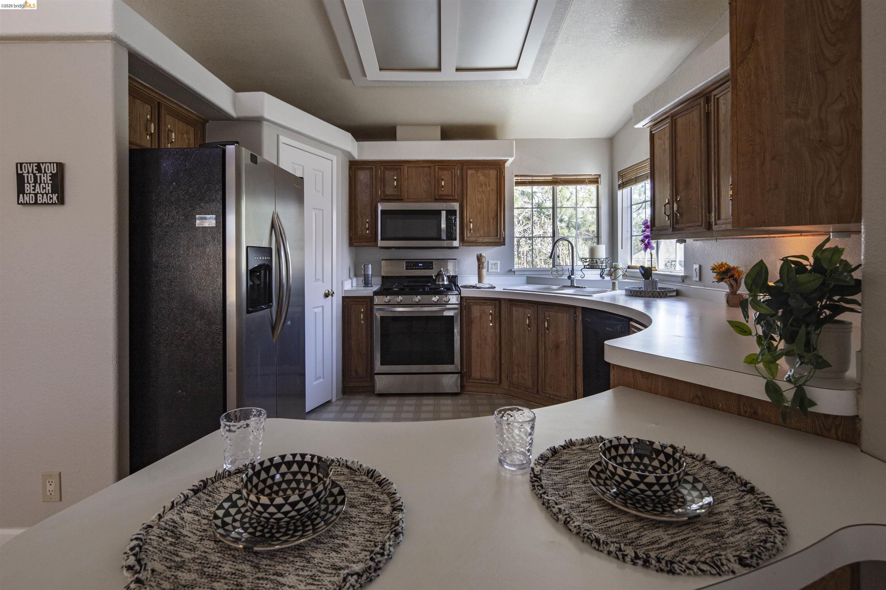 Detail Gallery Image 18 of 48 For 12690 Mueller Dr, Groveland,  CA 95321 - 3 Beds | 2 Baths