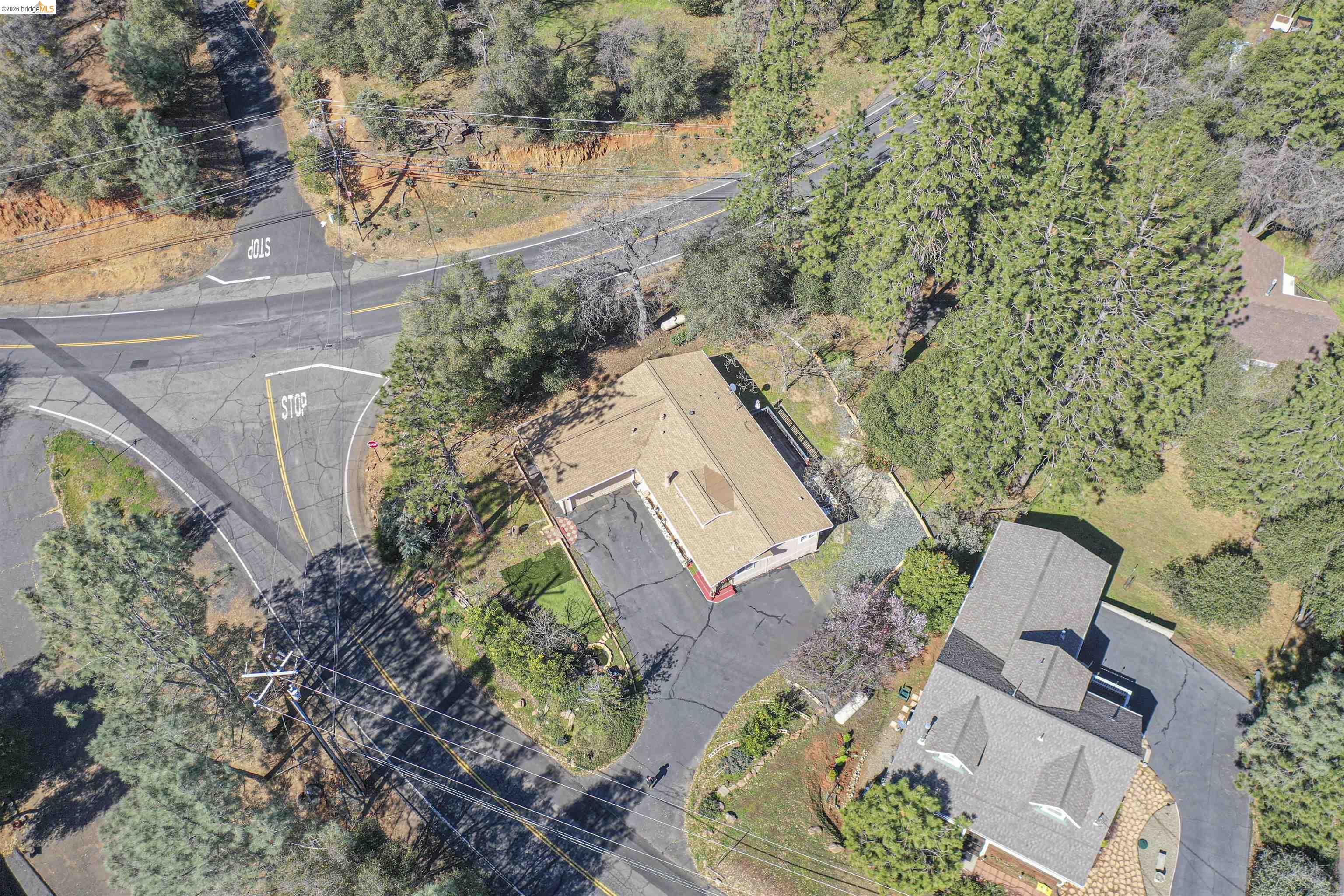 Detail Gallery Image 7 of 48 For 12690 Mueller Dr, Groveland,  CA 95321 - 3 Beds | 2 Baths