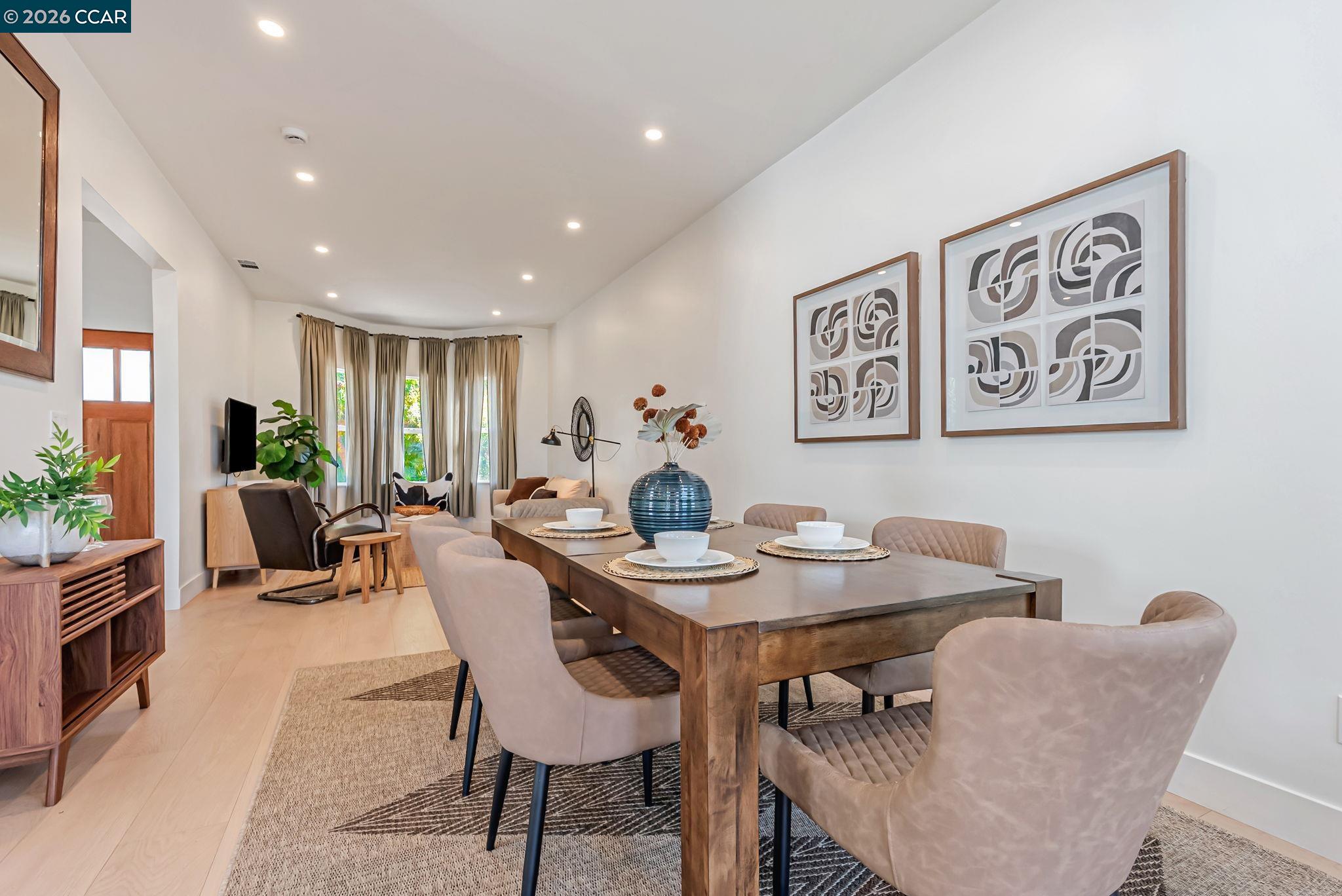 Detail Gallery Image 14 of 37 For 1727 9th St, Oakland,  CA 94607 - 4 Beds | 1/1 Baths