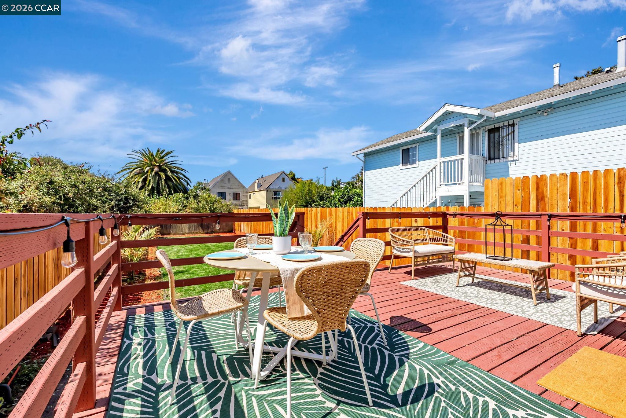 Detail Gallery Image 29 of 37 For 1727 9th St, Oakland,  CA 94607 - 4 Beds | 1/1 Baths