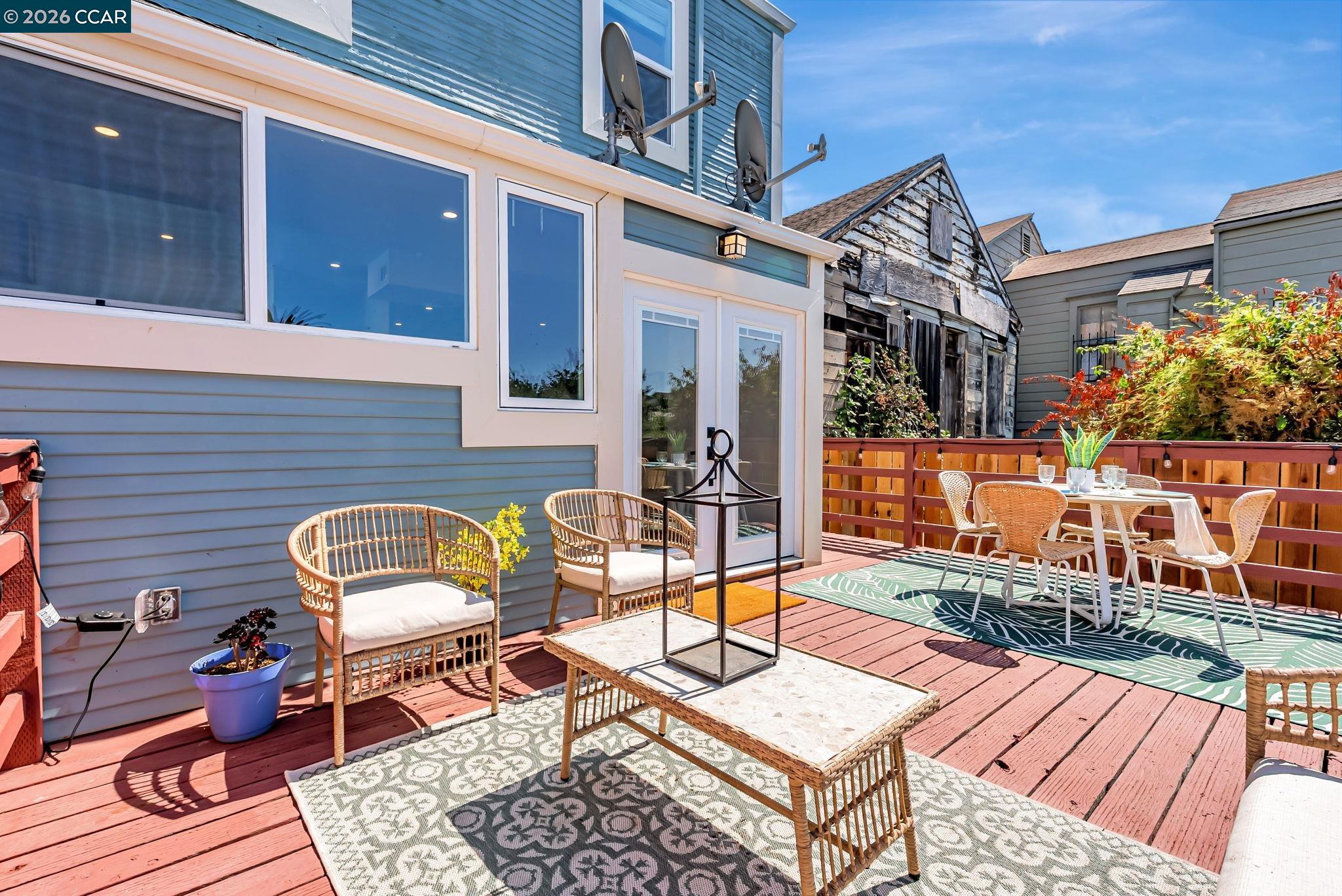 Detail Gallery Image 30 of 37 For 1727 9th St, Oakland,  CA 94607 - 4 Beds | 1/1 Baths