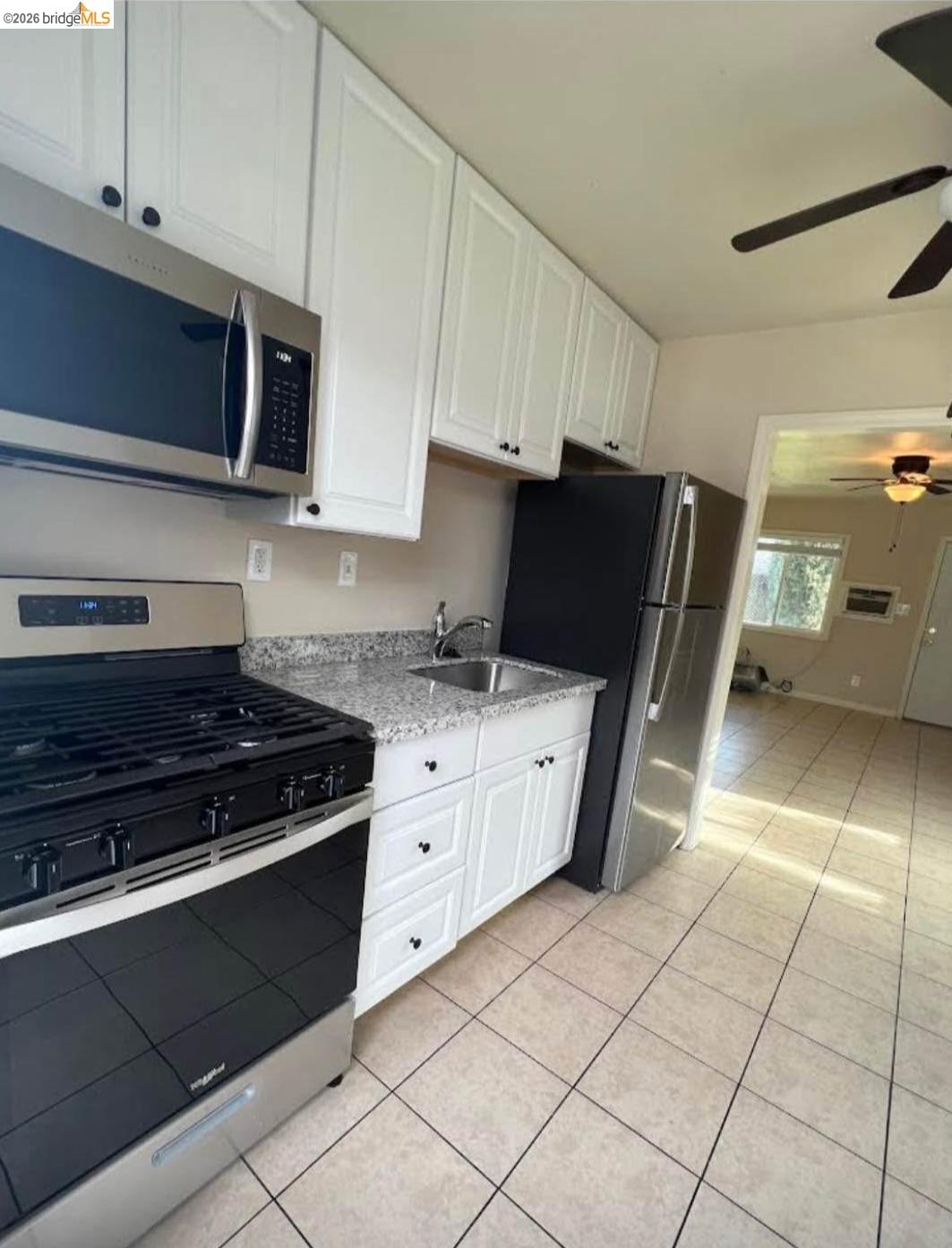 Front Image Thumbnail for EB41125563