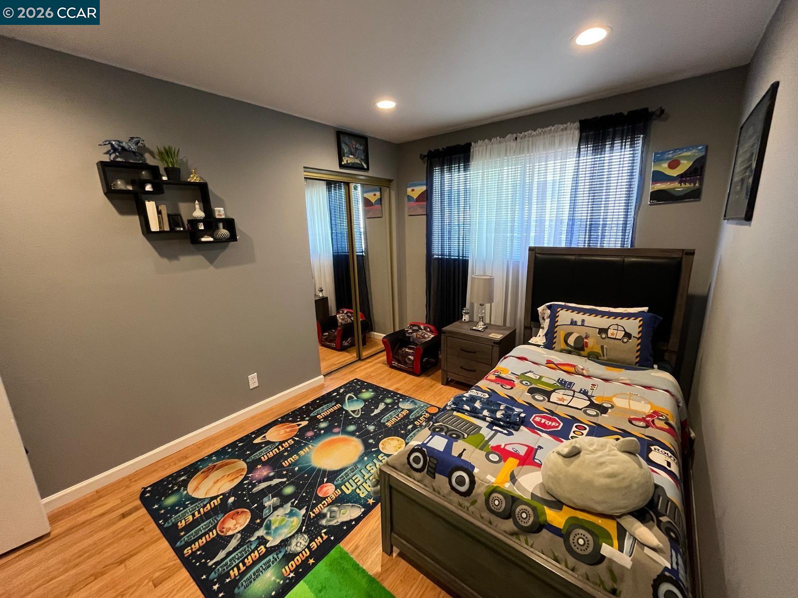 Detail Gallery Image 12 of 18 For 1078 via Enrico, San Lorenzo,  CA 94580 - 3 Beds | 2 Baths