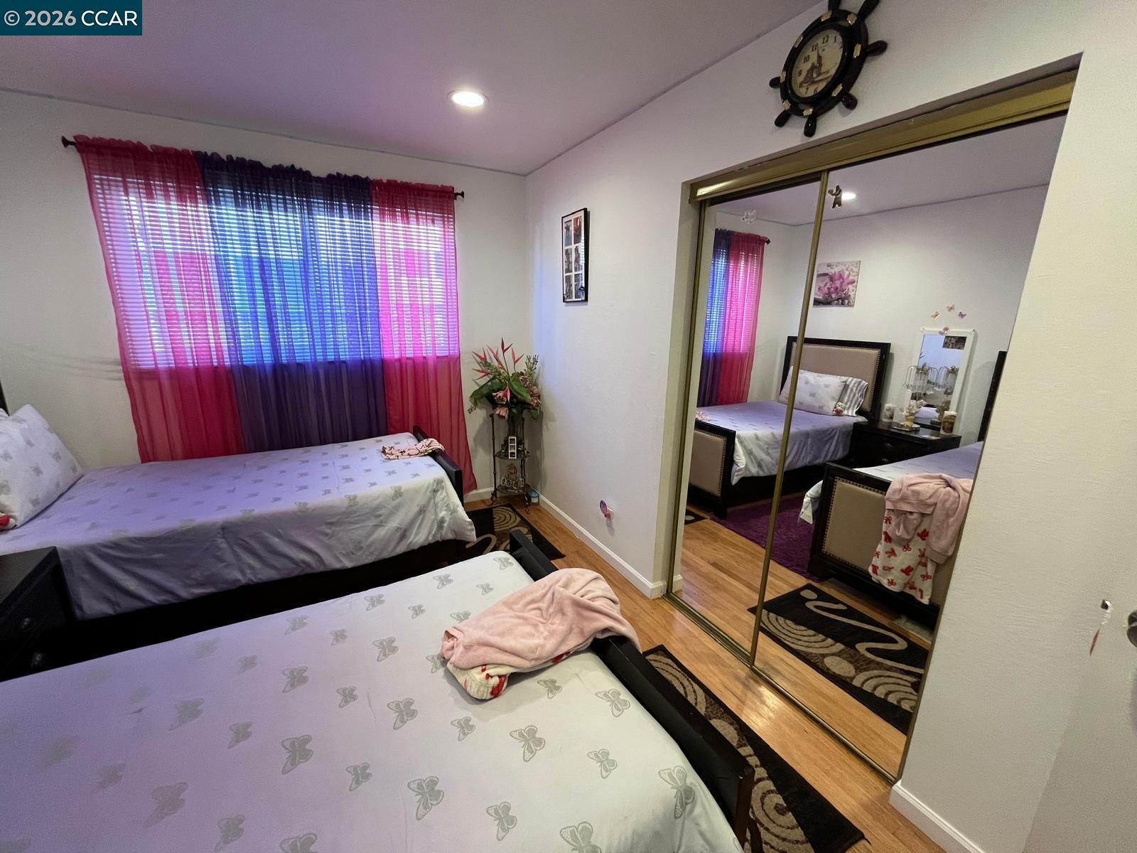 Detail Gallery Image 10 of 18 For 1078 via Enrico, San Lorenzo,  CA 94580 - 3 Beds | 2 Baths