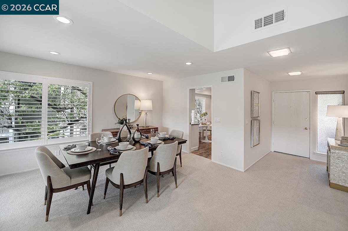 Photo #7: 41125568 Listing: Photo #7