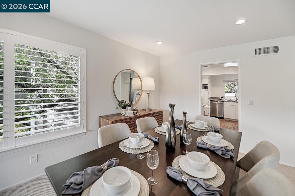 Photo #8: 41125568 Listing: Photo #8