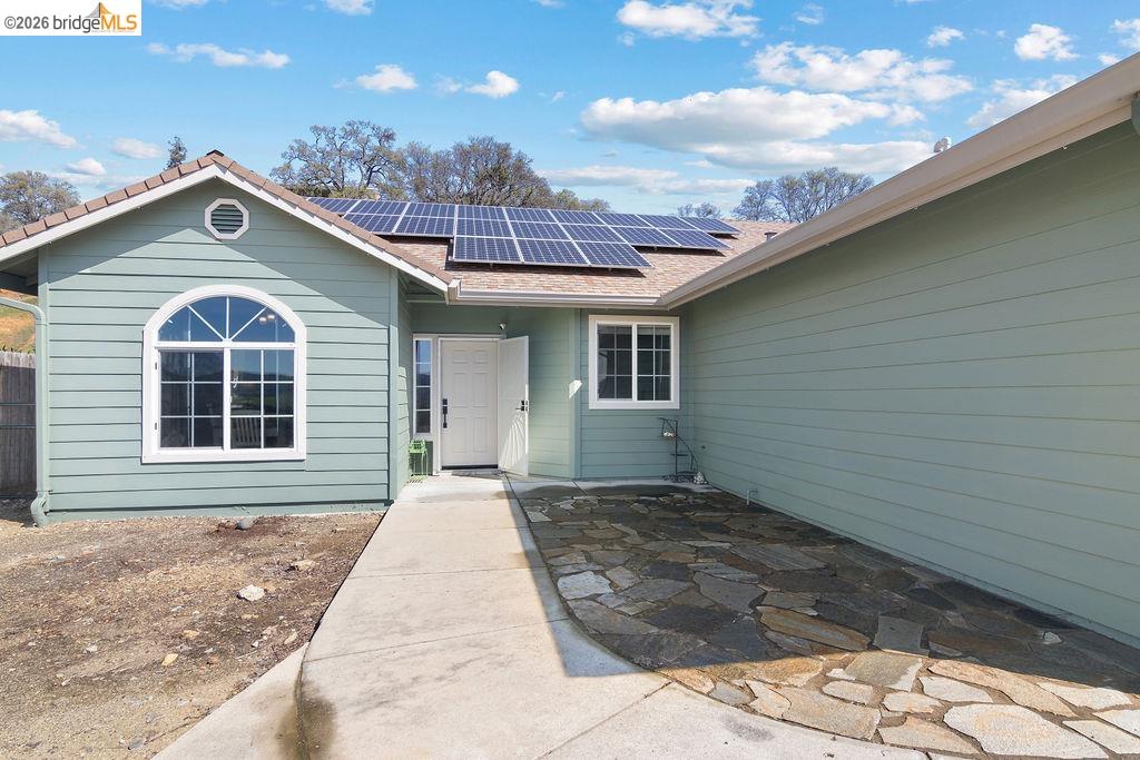 Detail Gallery Image 2 of 60 For 4955 Little John Rd, Copperopolis,  CA 95228 - 4 Beds | 2 Baths