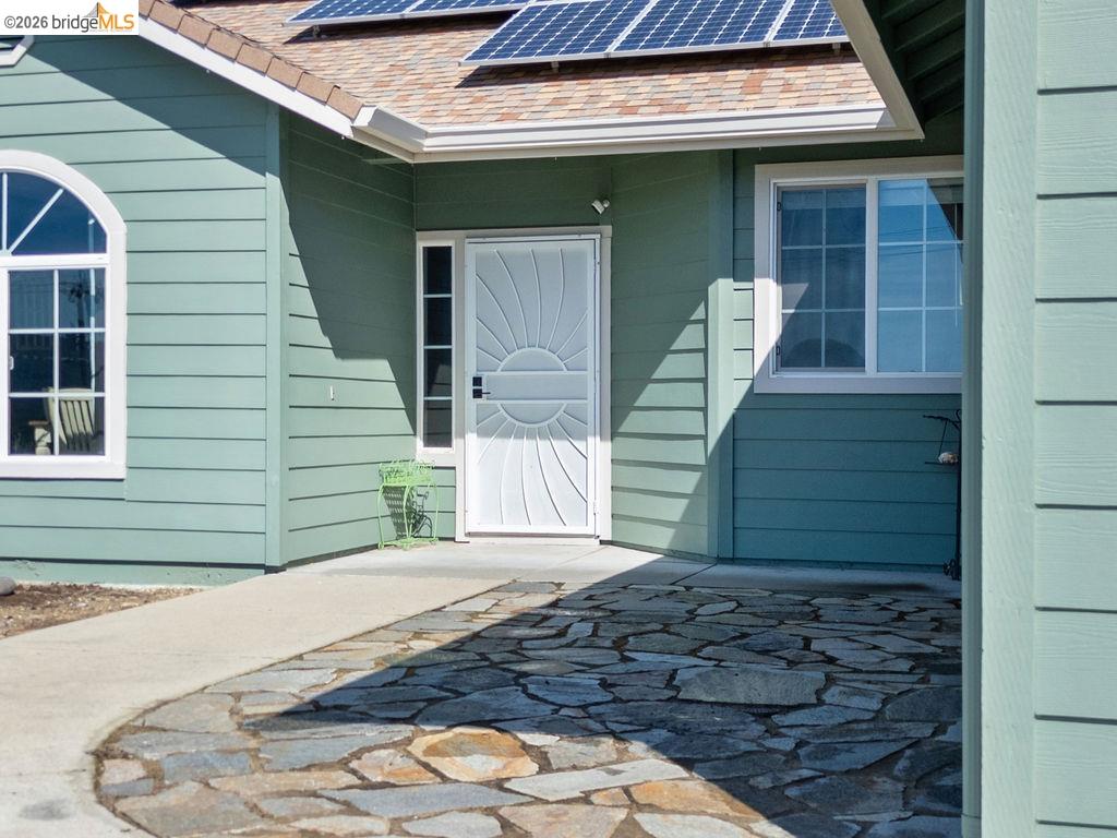 Detail Gallery Image 3 of 60 For 4955 Little John Rd, Copperopolis,  CA 95228 - 4 Beds | 2 Baths