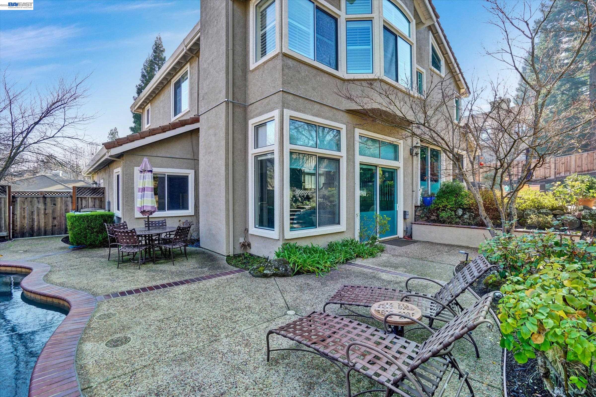 Detail Gallery Image 8 of 58 For 36 Savona Ct, Danville,  CA 94526 - 4 Beds | 3 Baths