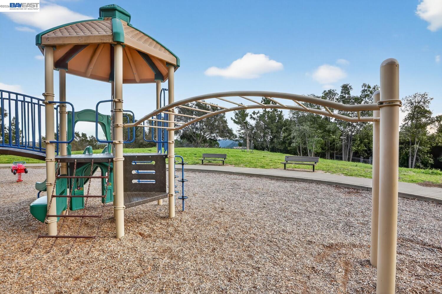 Detail Gallery Image 48 of 50 For 5827 Cold Water Drive, Castro Valley,  CA 94552 - 5 Beds | 2/1 Baths