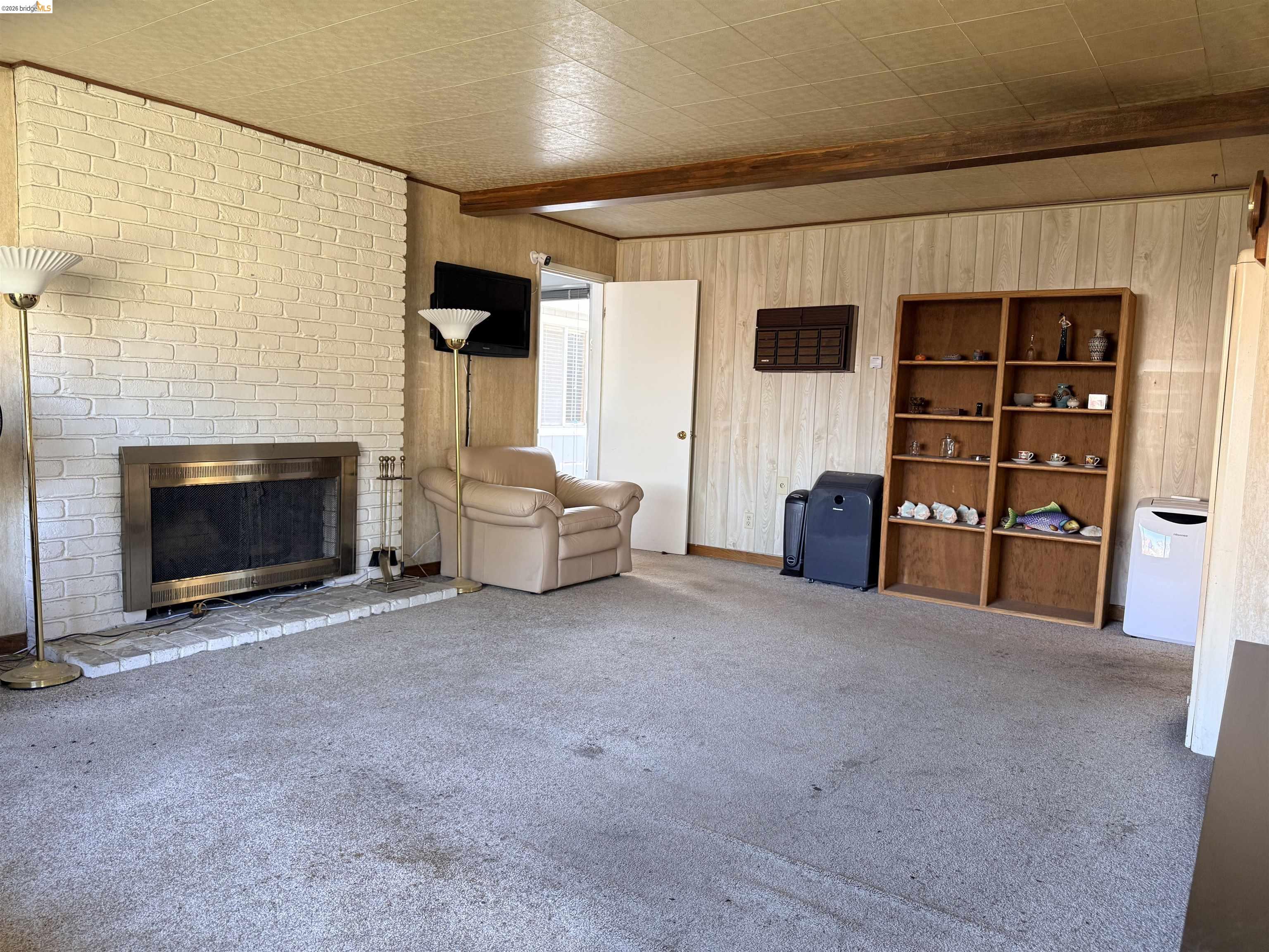 Detail Gallery Image 2 of 23 For 3336 Euclid Avenue, Concord,  CA 94519 - 3 Beds | 2 Baths