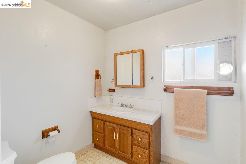 Detail Gallery Image 22 of 37 For 3336 Euclid Avenue, Concord,  CA 94519 - 3 Beds | 2 Baths