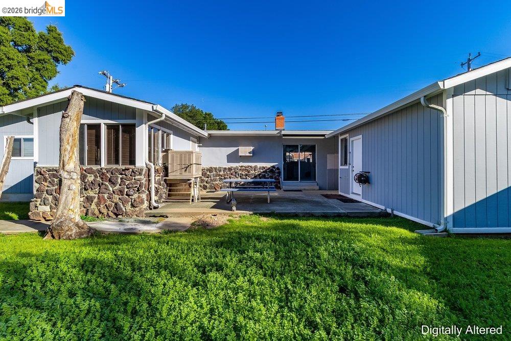 Detail Gallery Image 33 of 37 For 3336 Euclid Avenue, Concord,  CA 94519 - 3 Beds | 2 Baths