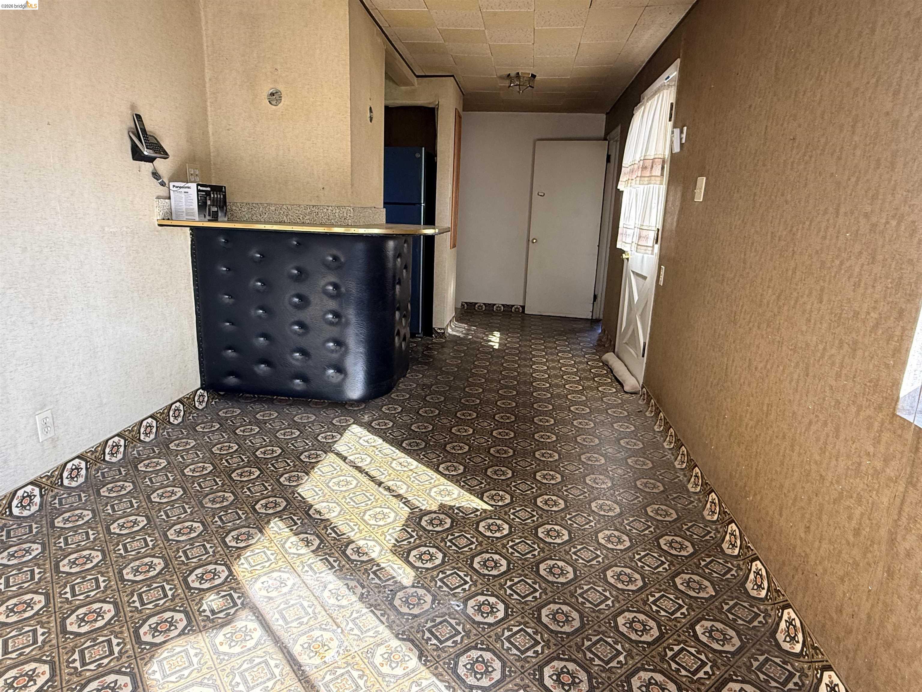 Detail Gallery Image 7 of 23 For 3336 Euclid Avenue, Concord,  CA 94519 - 3 Beds | 2 Baths