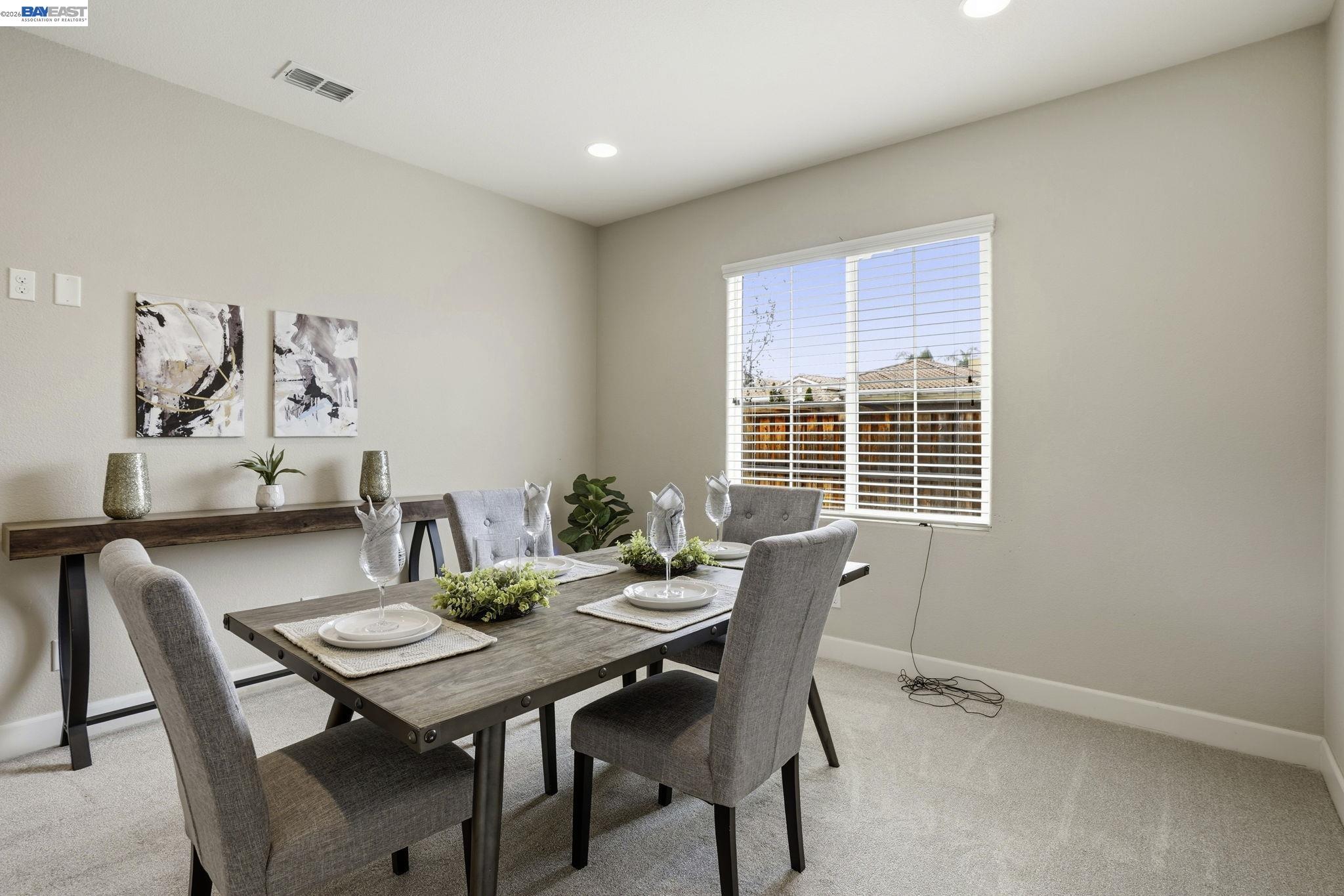 Detail Gallery Image 16 of 47 For 1718 Kyle Dayton Dr, Tracy,  CA 95376 - 4 Beds | 2/1 Baths