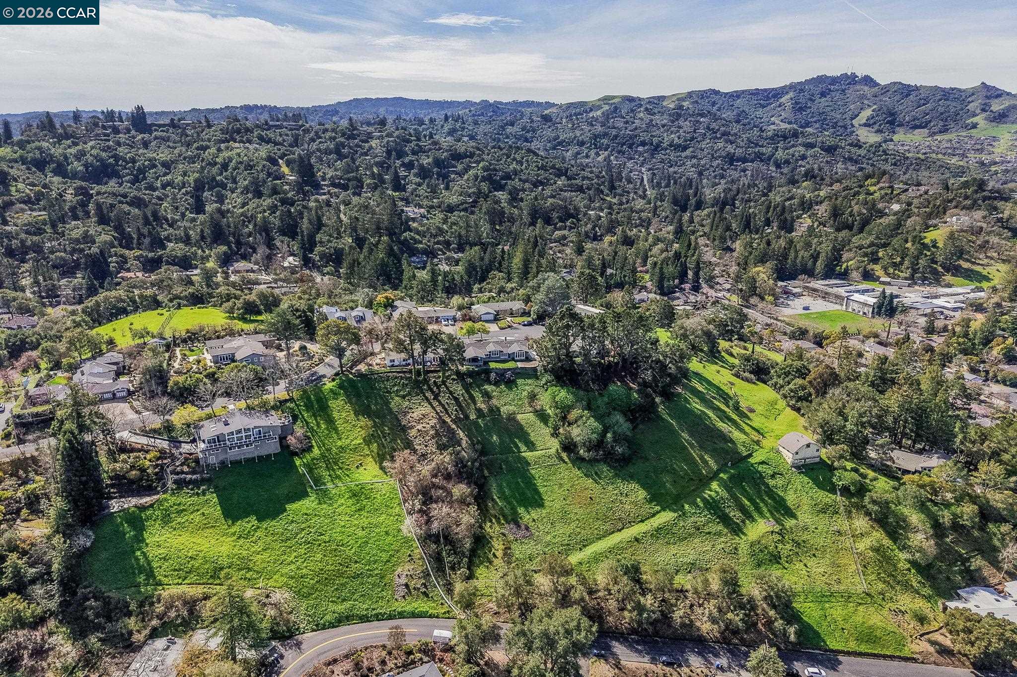 Detail Gallery Image 3 of 6 For Park Lane Dr, Orinda,  CA 94563 - – Beds | – Baths