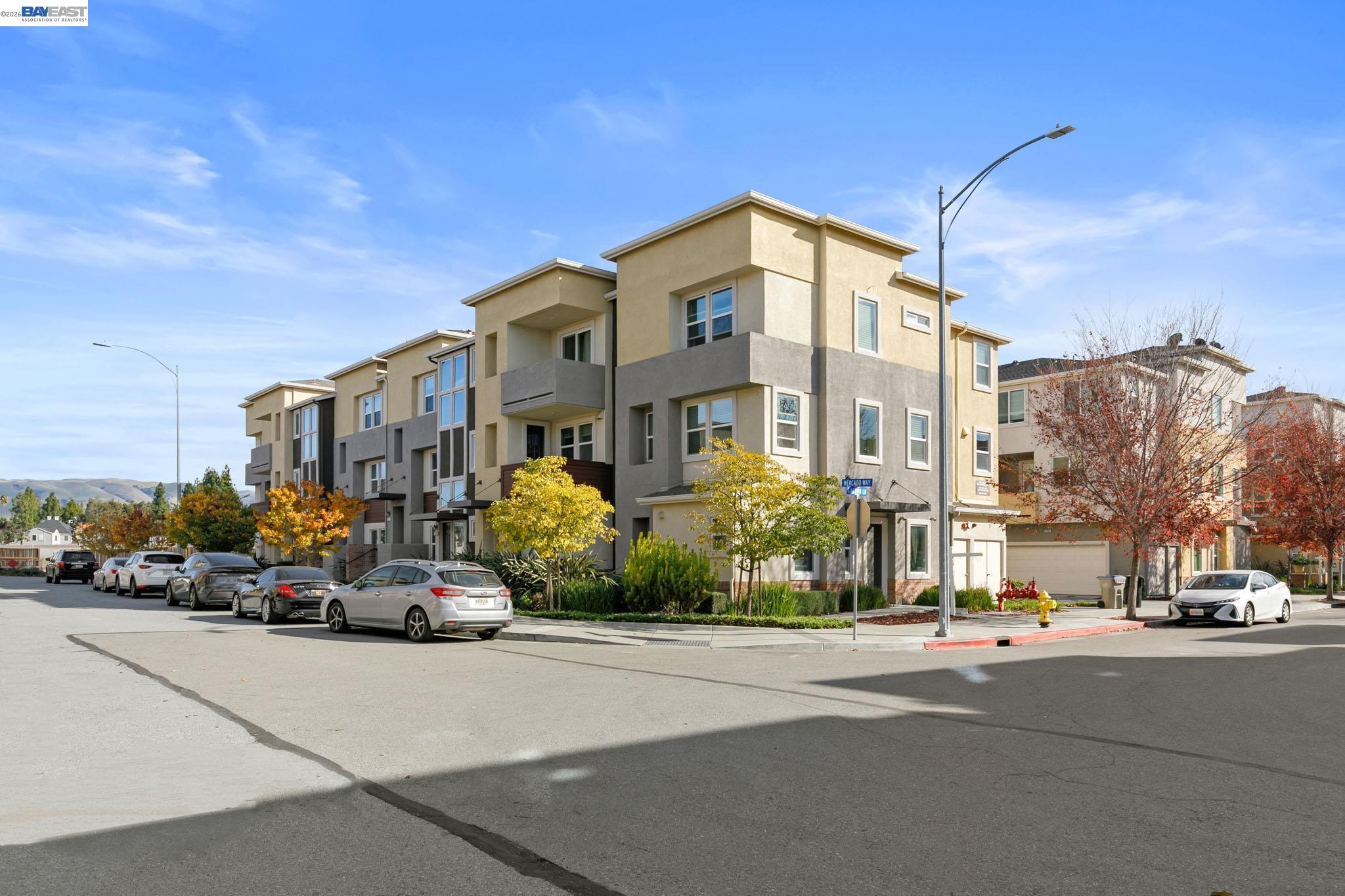 Front Image Thumbnail for BE41125581