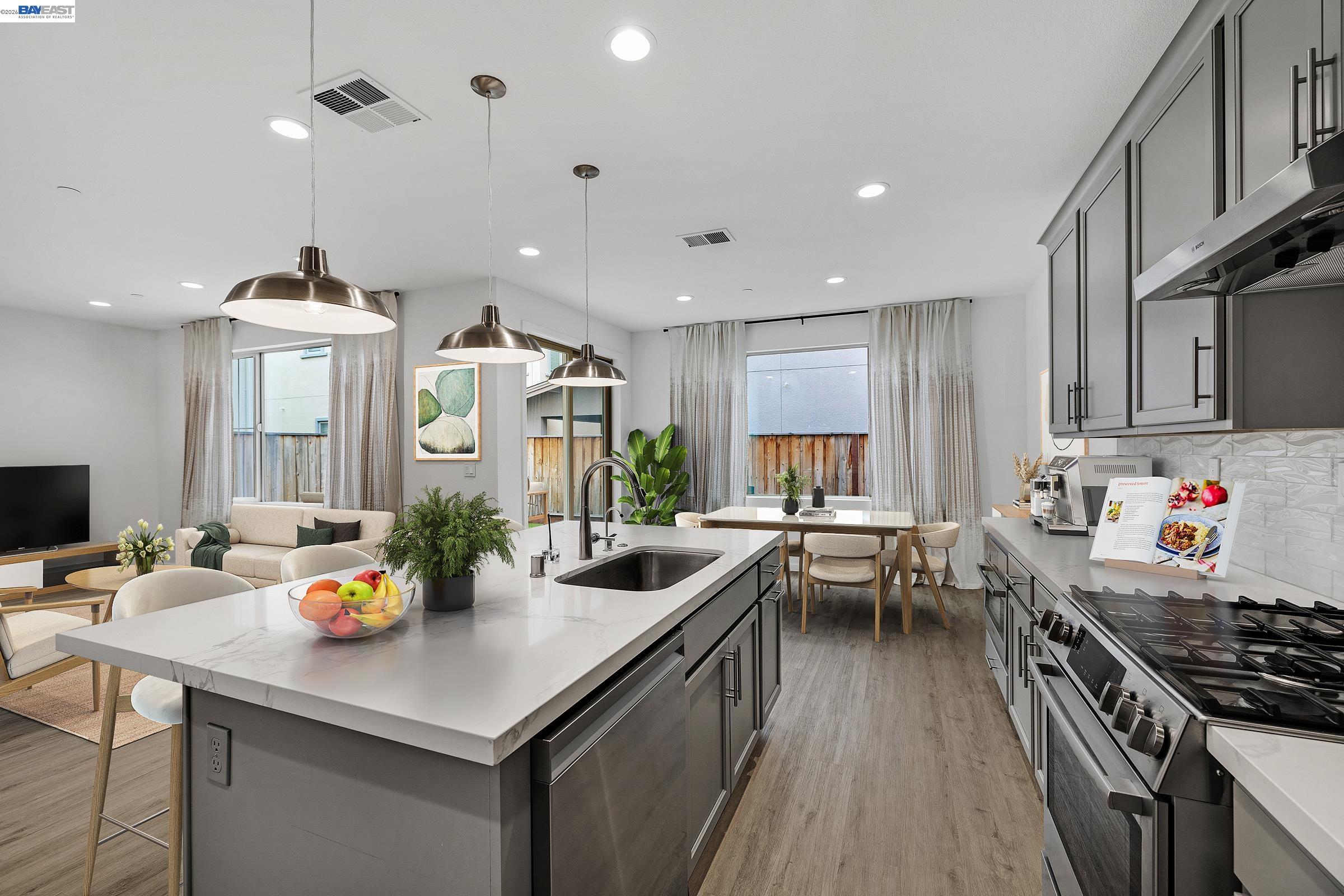 Detail Gallery Image 9 of 43 For 5990 Peridot Pl, Dublin,  CA 94568 - 4 Beds | 2/1 Baths