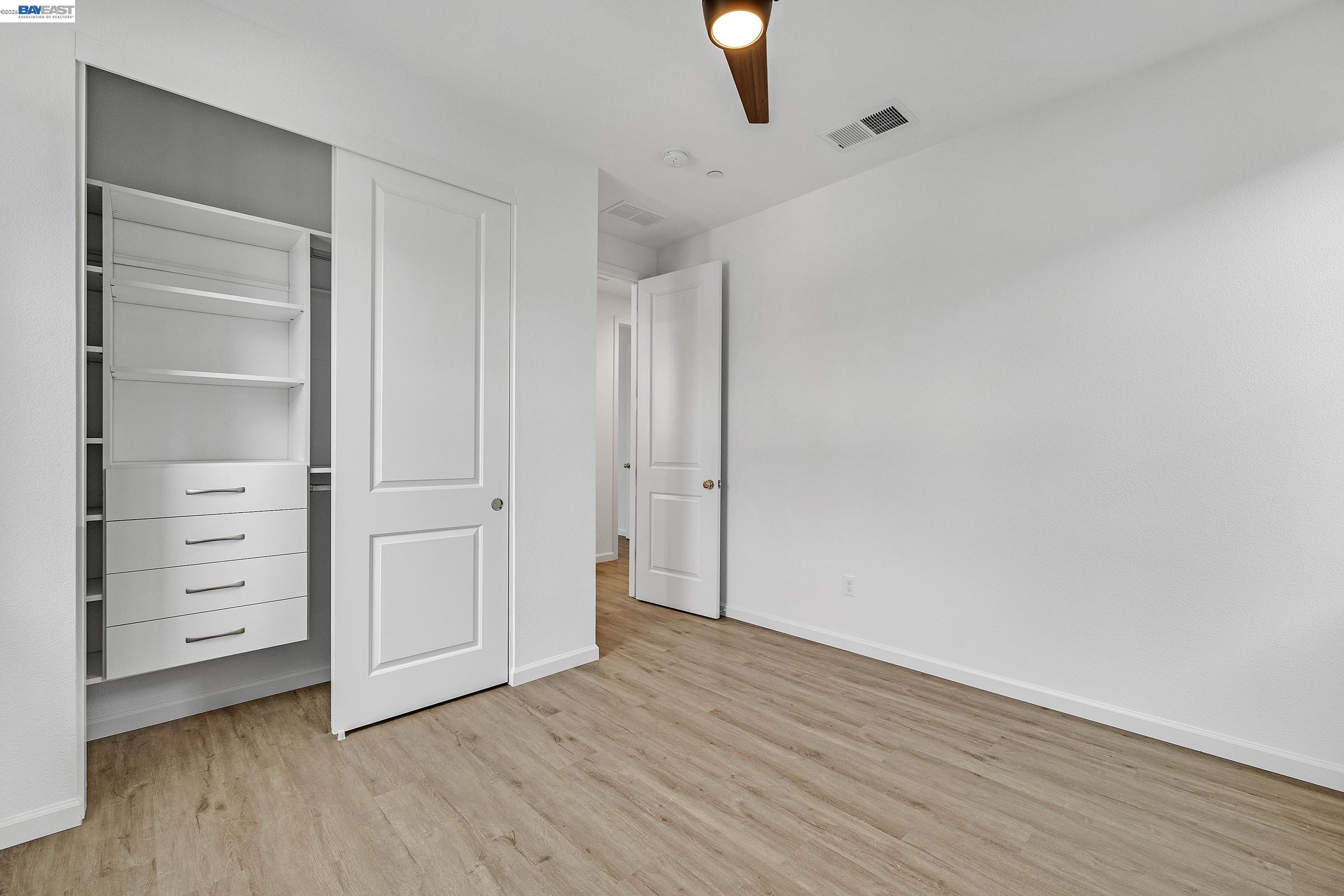 Detail Gallery Image 23 of 43 For 5990 Peridot Pl, Dublin,  CA 94568 - 4 Beds | 2/1 Baths