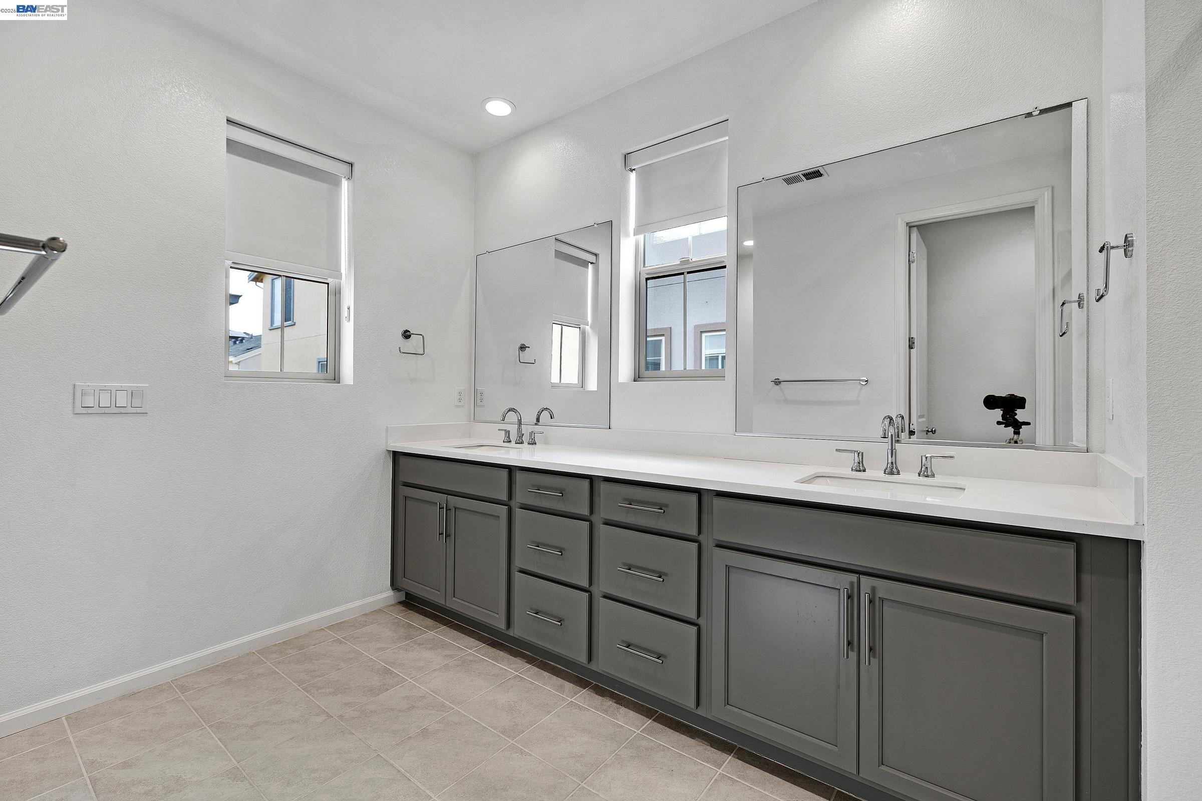 Detail Gallery Image 28 of 43 For 5990 Peridot Pl, Dublin,  CA 94568 - 4 Beds | 2/1 Baths