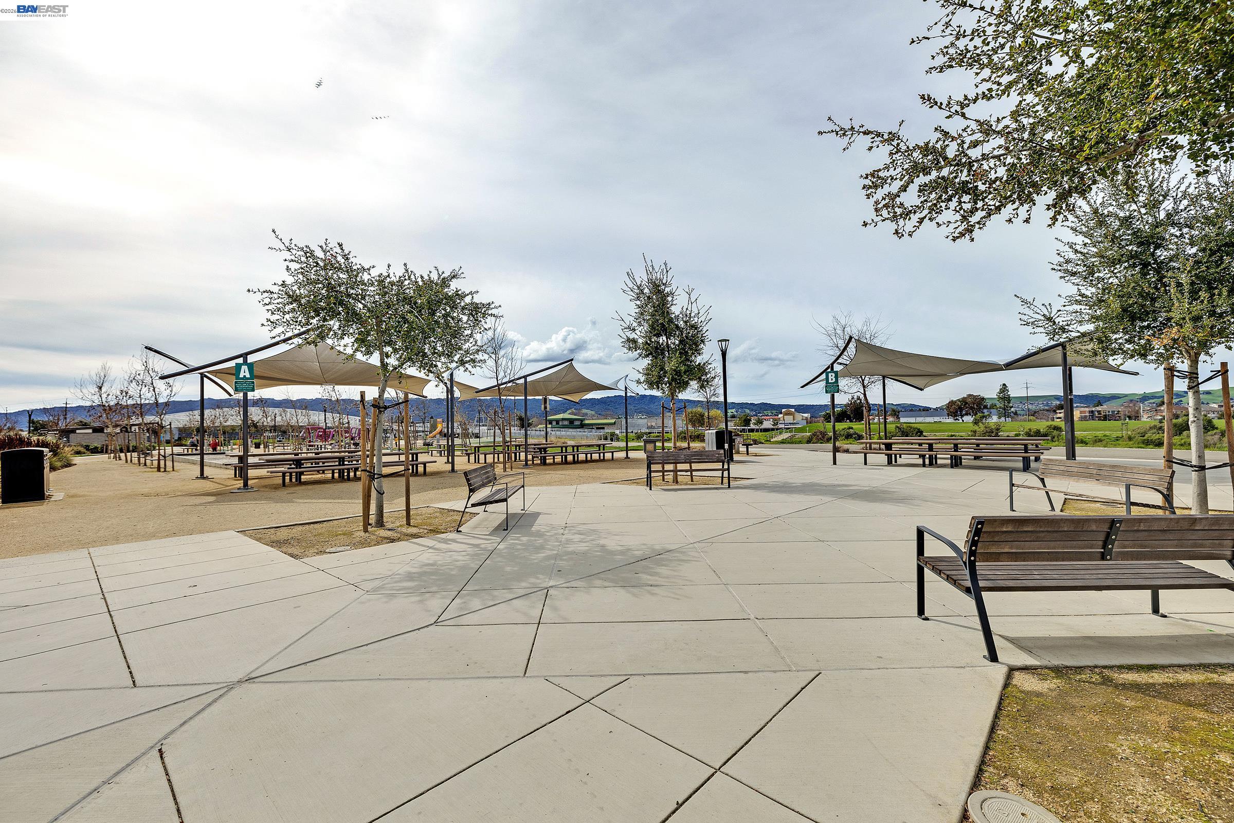 Detail Gallery Image 39 of 43 For 5990 Peridot Pl, Dublin,  CA 94568 - 4 Beds | 2/1 Baths