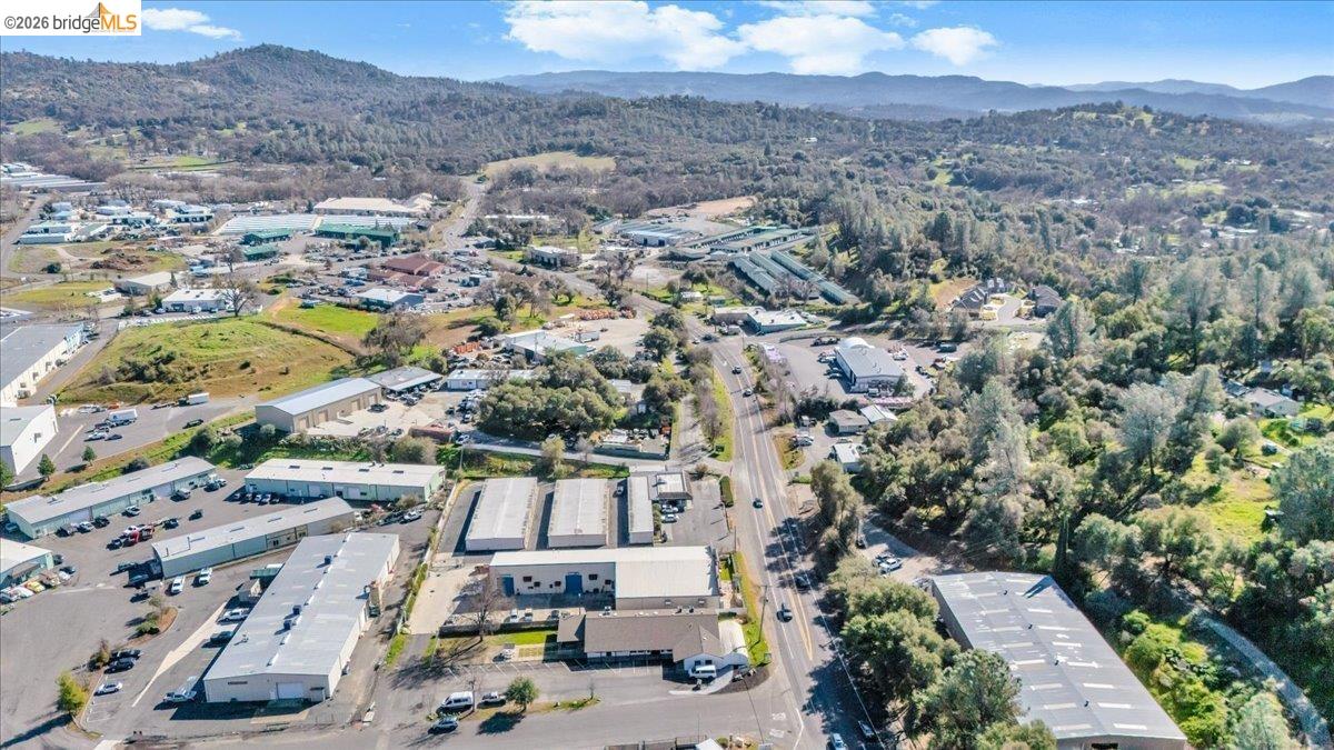 Detail Gallery Image 14 of 48 For 14326 Tuolumne Rd, Sonora,  CA 95370 - – Beds | – Baths