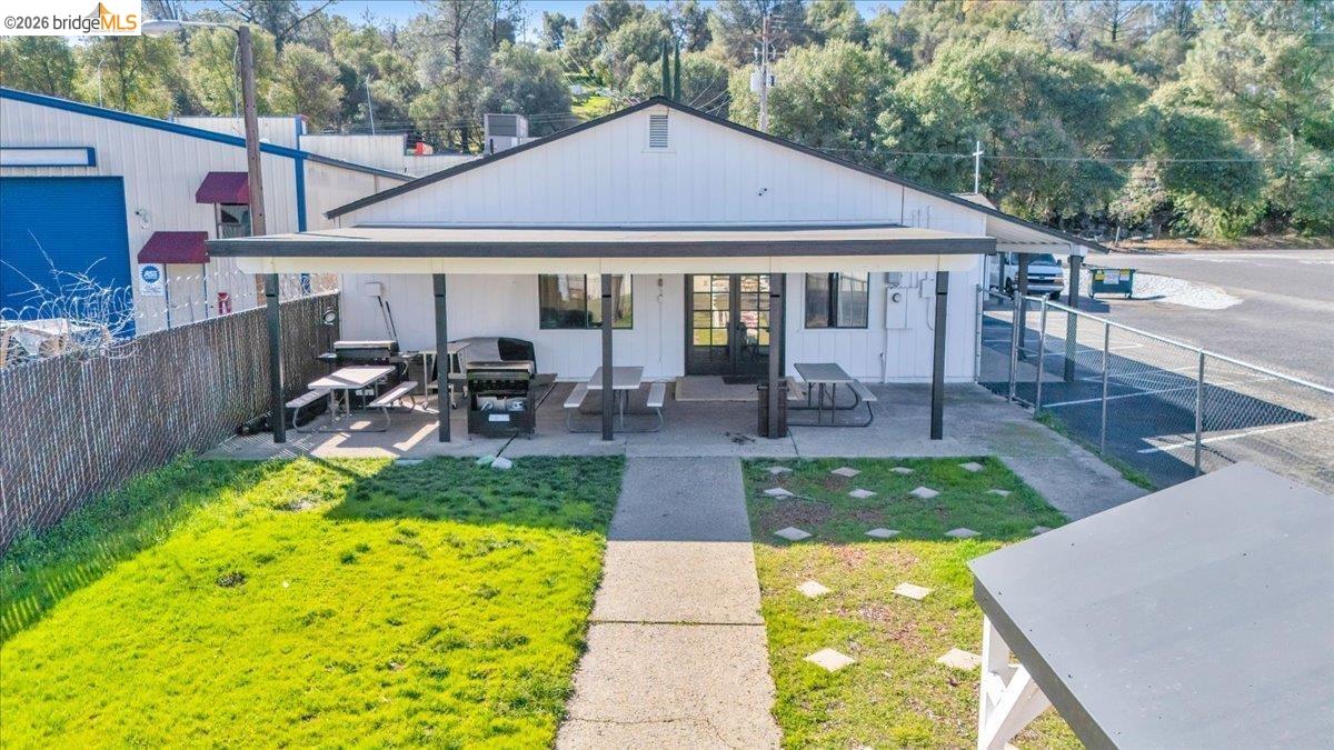 Detail Gallery Image 16 of 48 For 14326 Tuolumne Rd, Sonora,  CA 95370 - – Beds | – Baths