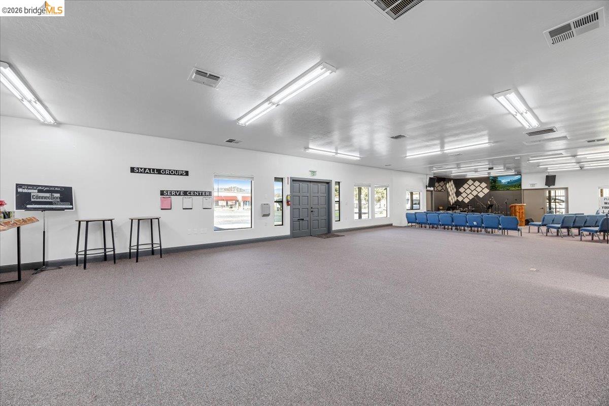 Detail Gallery Image 19 of 48 For 14326 Tuolumne Rd, Sonora,  CA 95370 - – Beds | – Baths