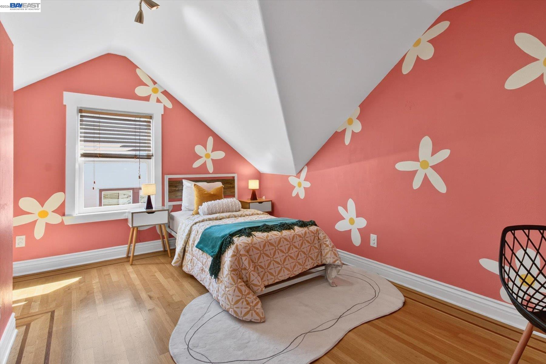 Detail Gallery Image 38 of 54 For 2214 Clinton Ave, Alameda,  CA 94501 - 4 Beds | 3 Baths