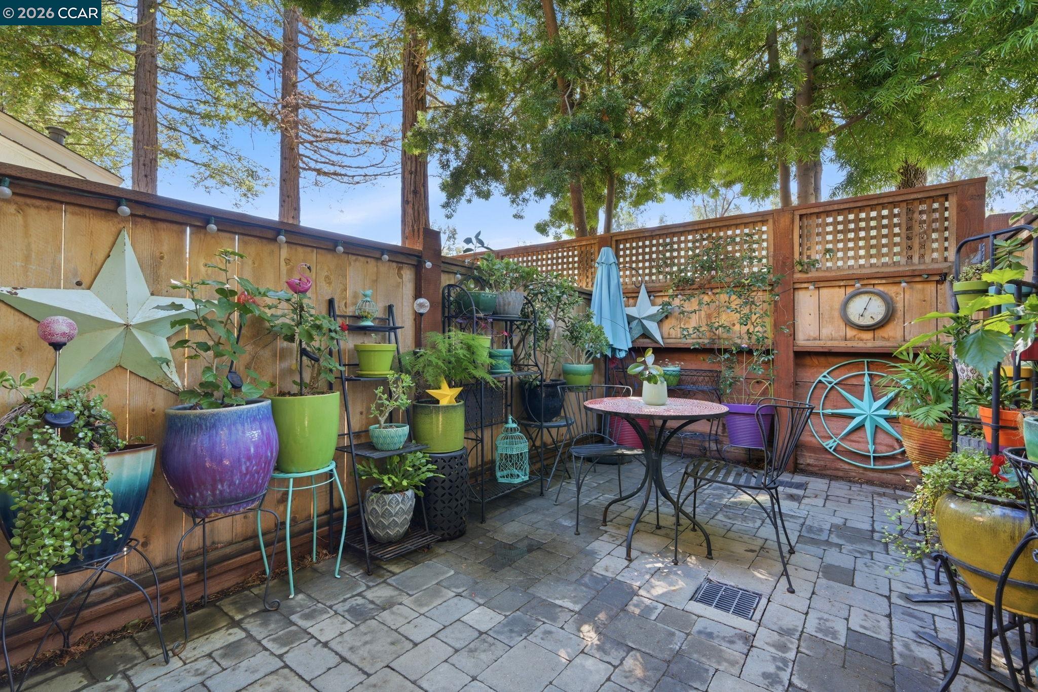 Photo #2: 41125595 Listing: Photo #2