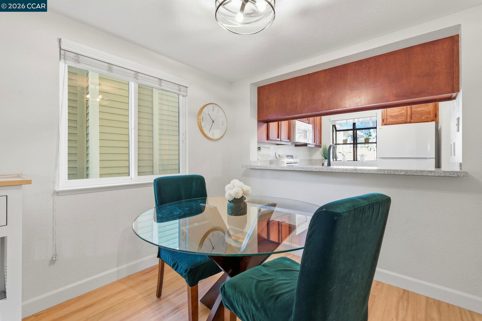 Photo #6: 41125595 Listing: Photo #6