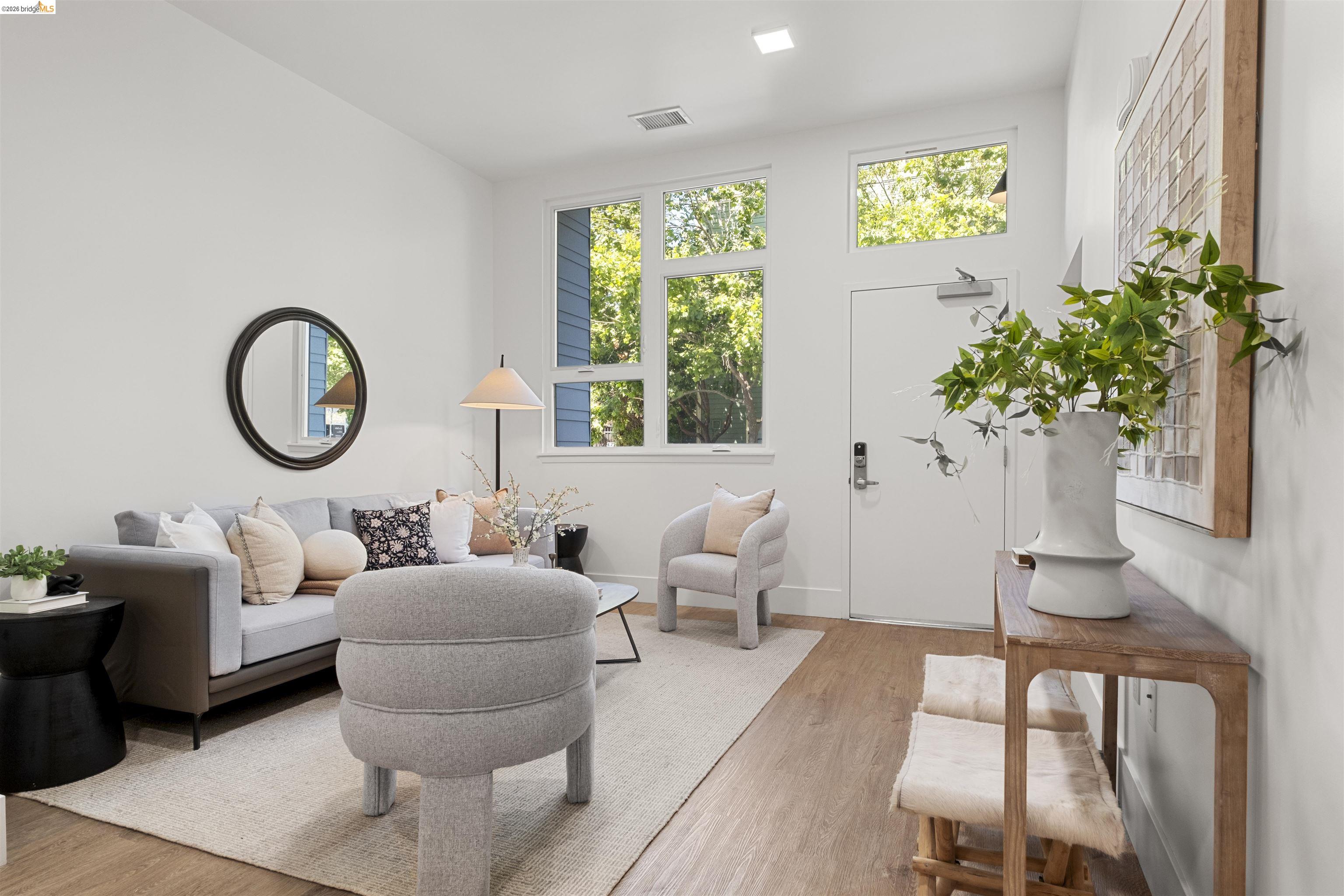 1545 32nd Street UNIT 104, Oakland, CA, 94608