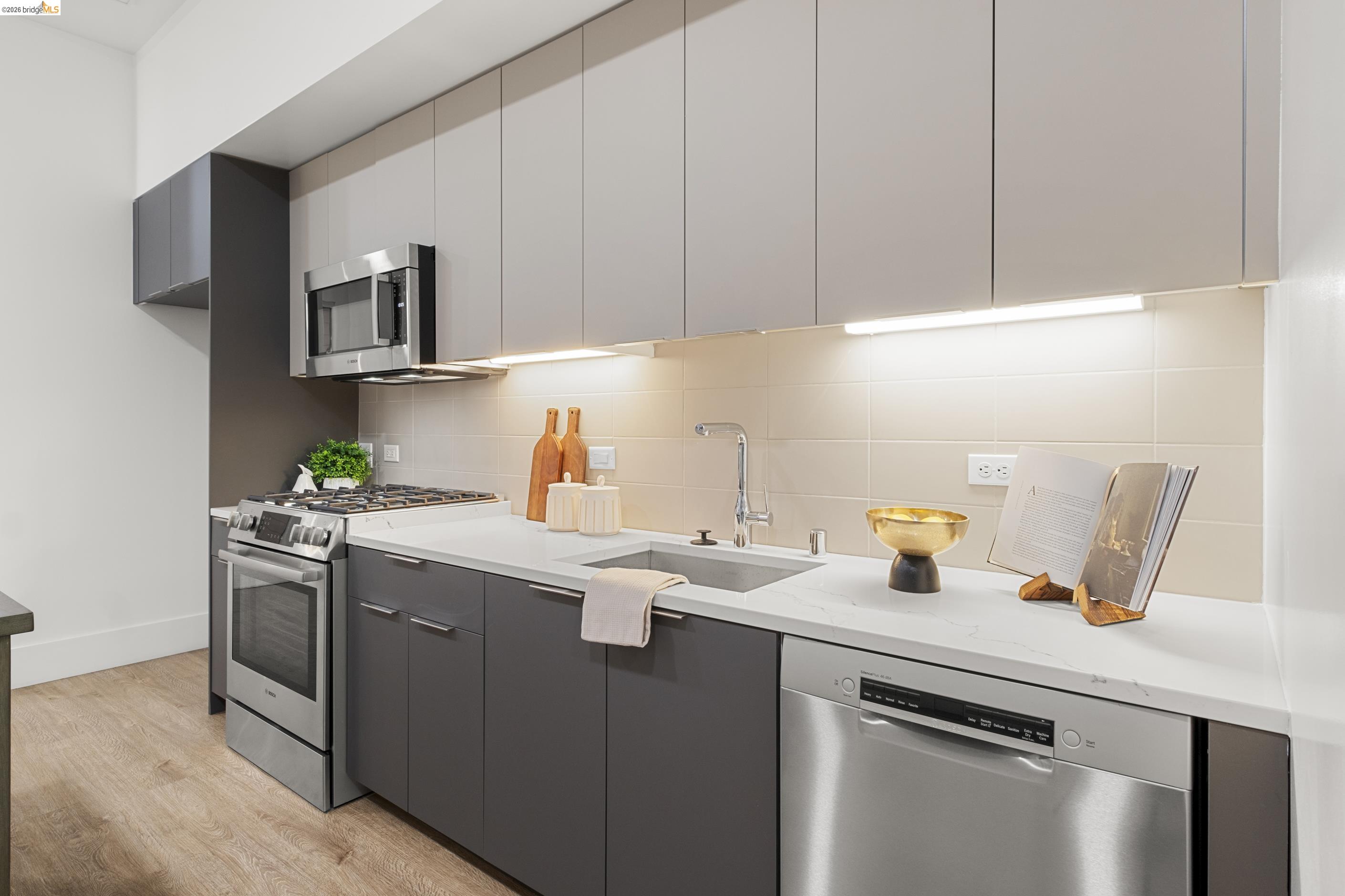 Photo #7: 41125596 Listing: Photo #7