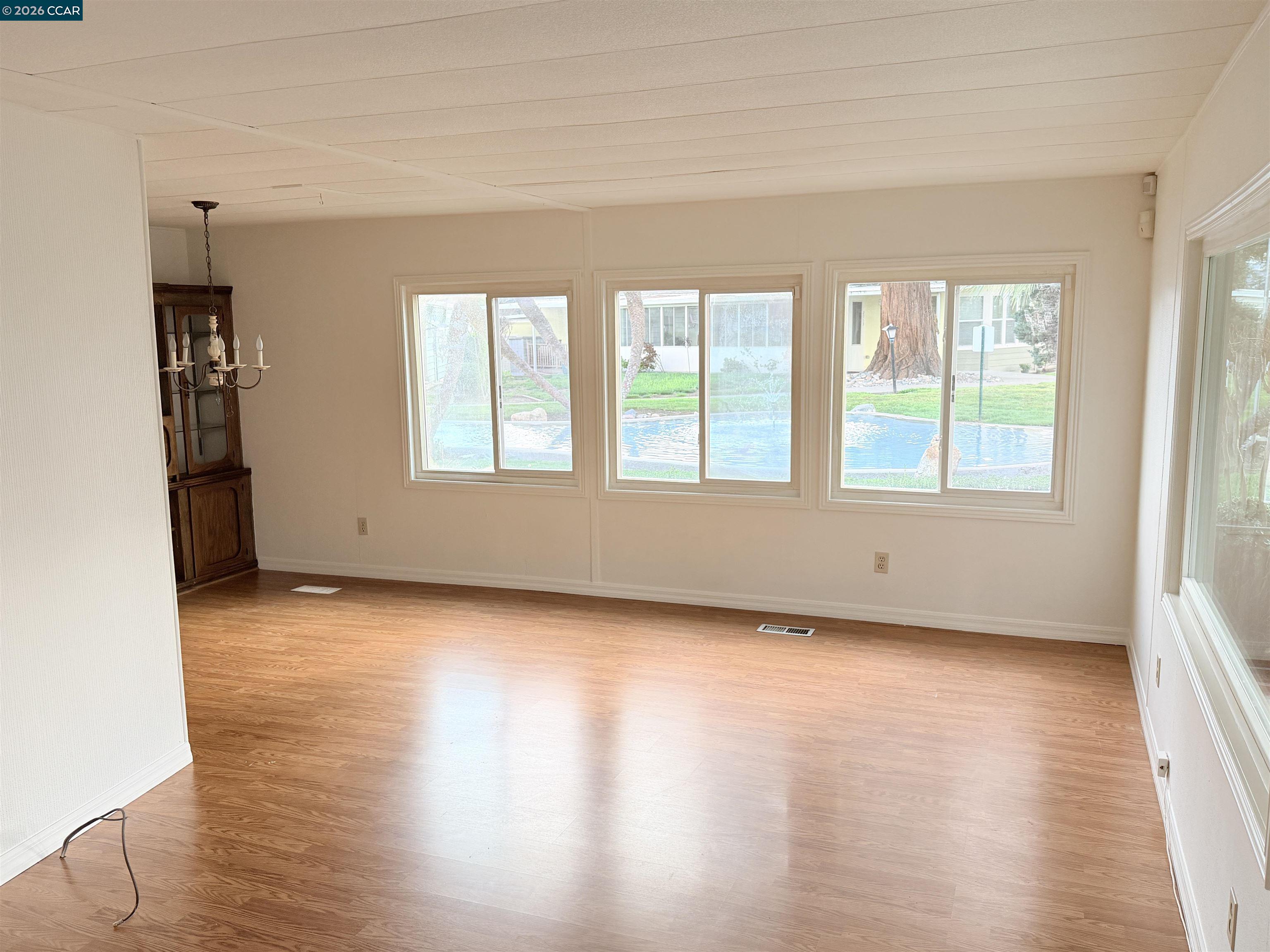 Detail Gallery Image 3 of 9 For 2339 Dalis Drive # 193,  Concord,  CA 94520 - 2 Beds | 2 Baths