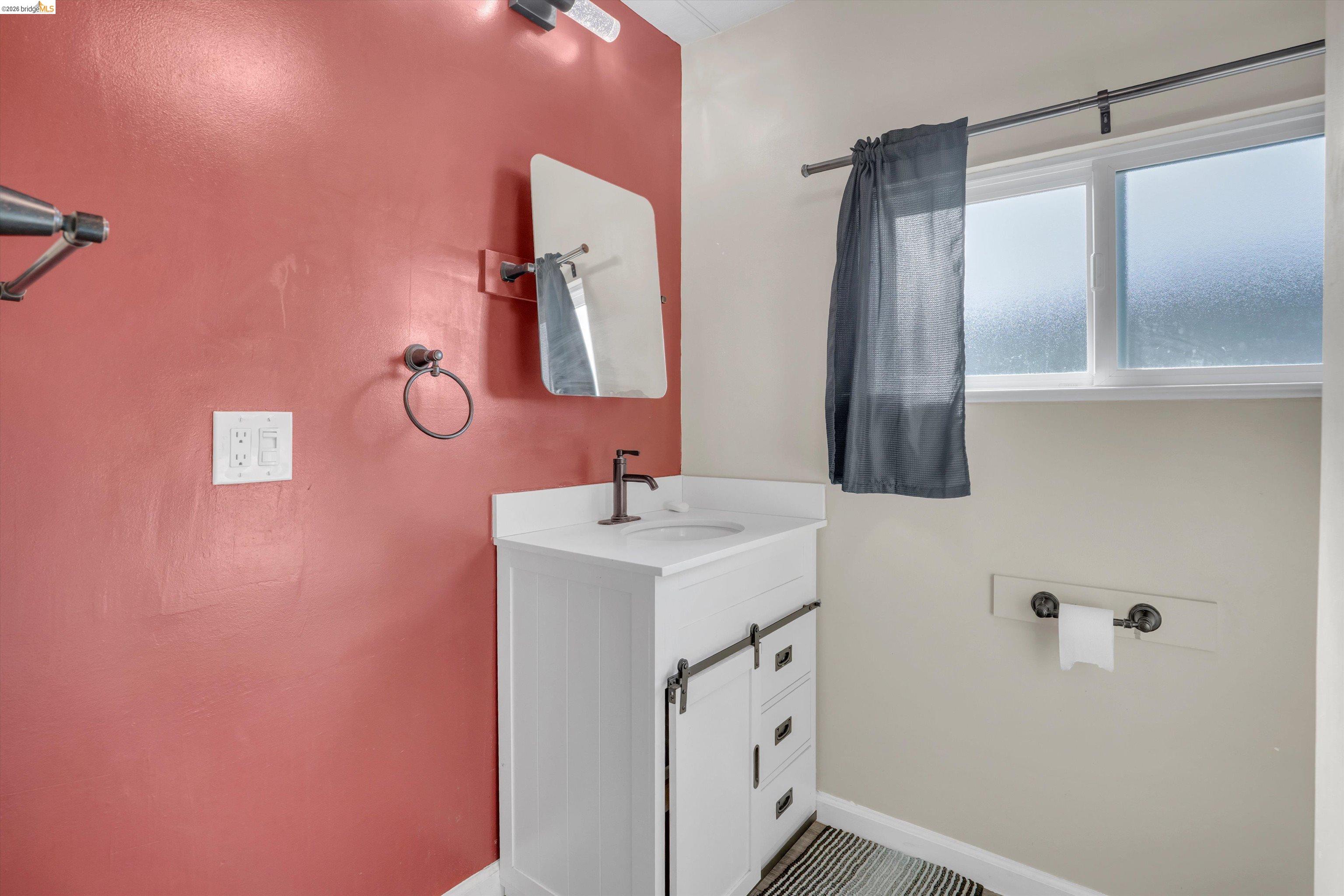 Detail Gallery Image 12 of 25 For 180 Algiers Circle, Pacheco,  CA 94553 - 2 Beds | 2 Baths