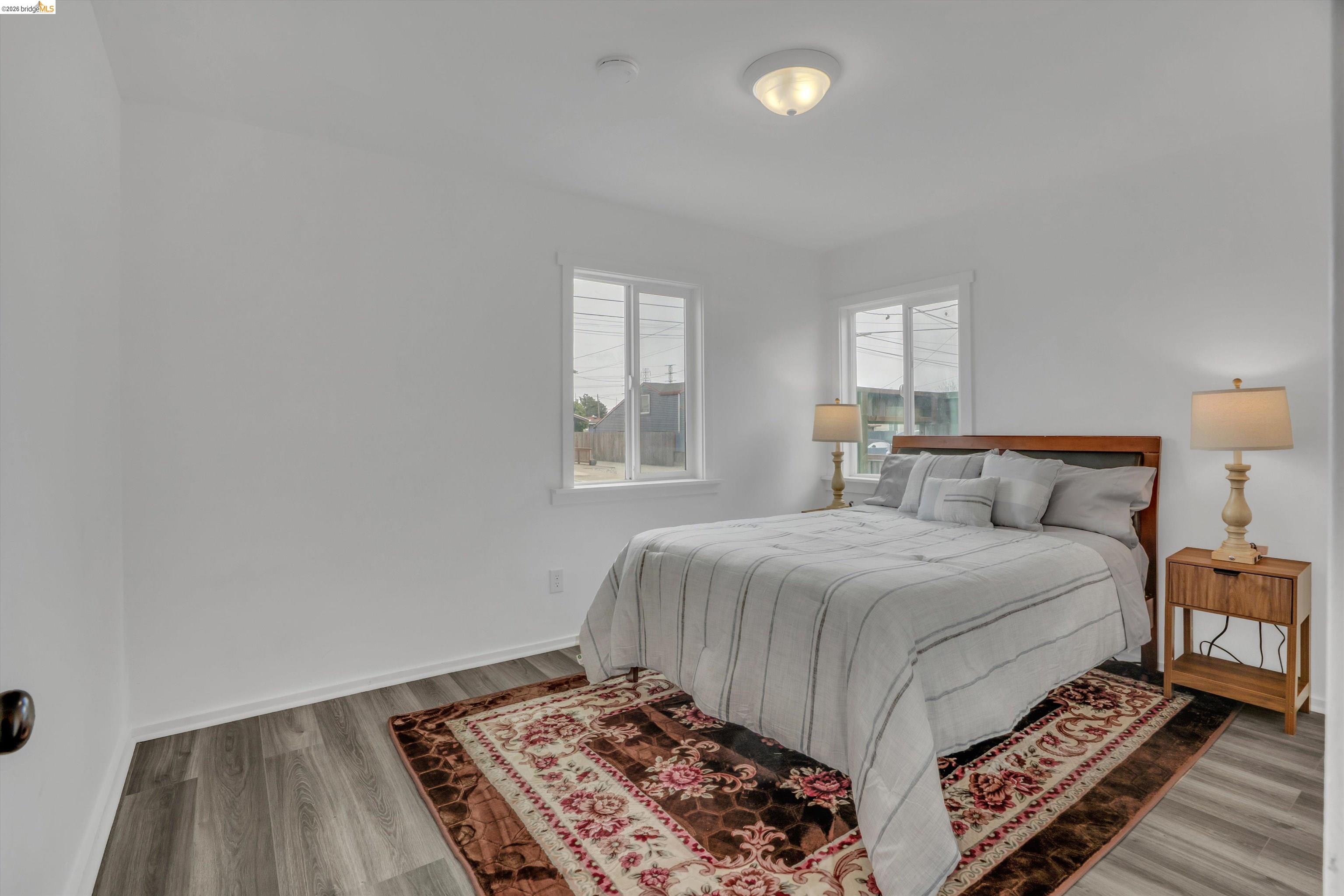 Detail Gallery Image 7 of 18 For 877 6th Avenue, San Bruno,  CA 94066 - 2 Beds | 1 Baths