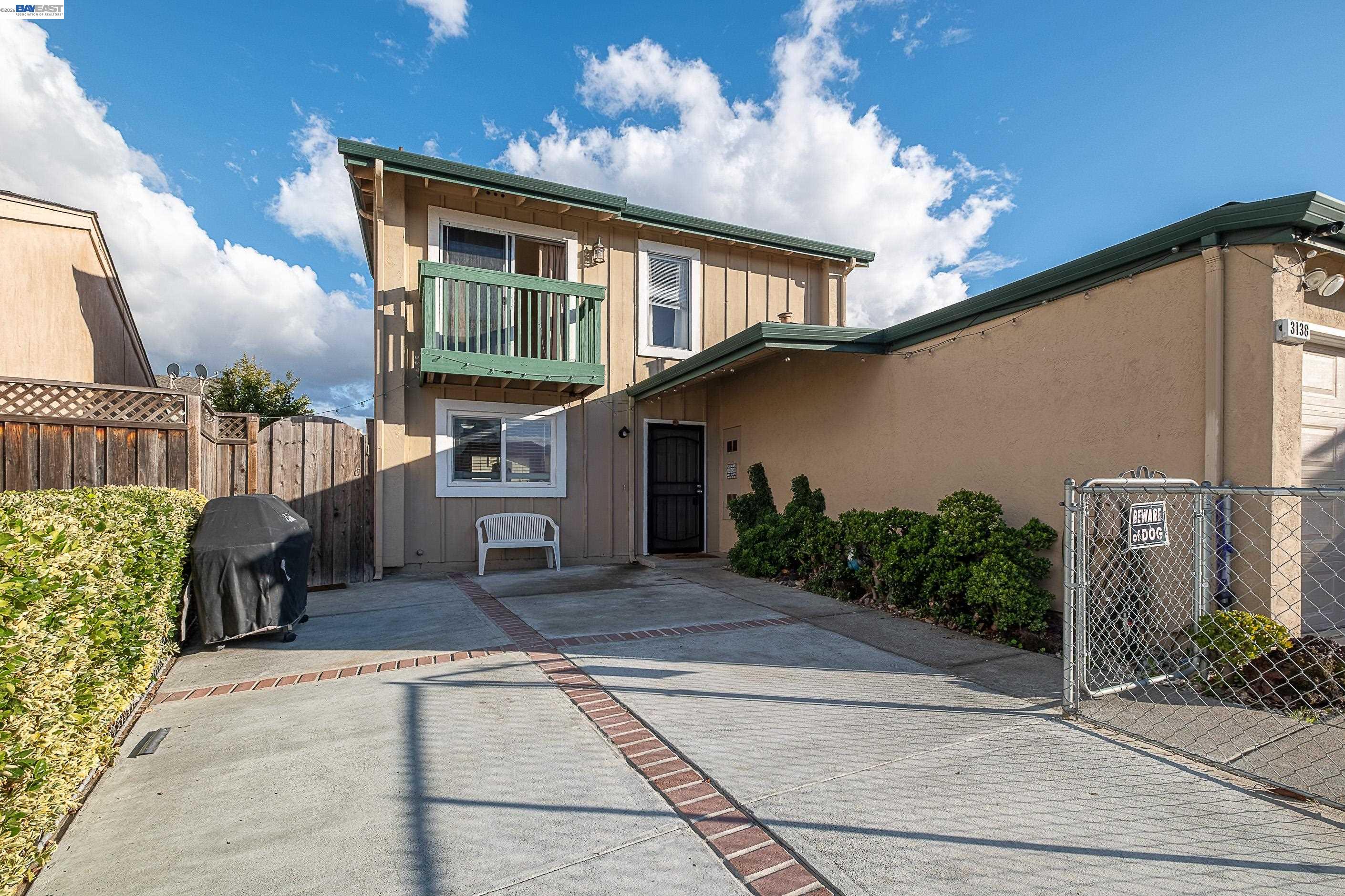 Detail Gallery Image 3 of 38 For 3138 Chimney Ct, Union City,  CA 94587 - 4 Beds | 2 Baths