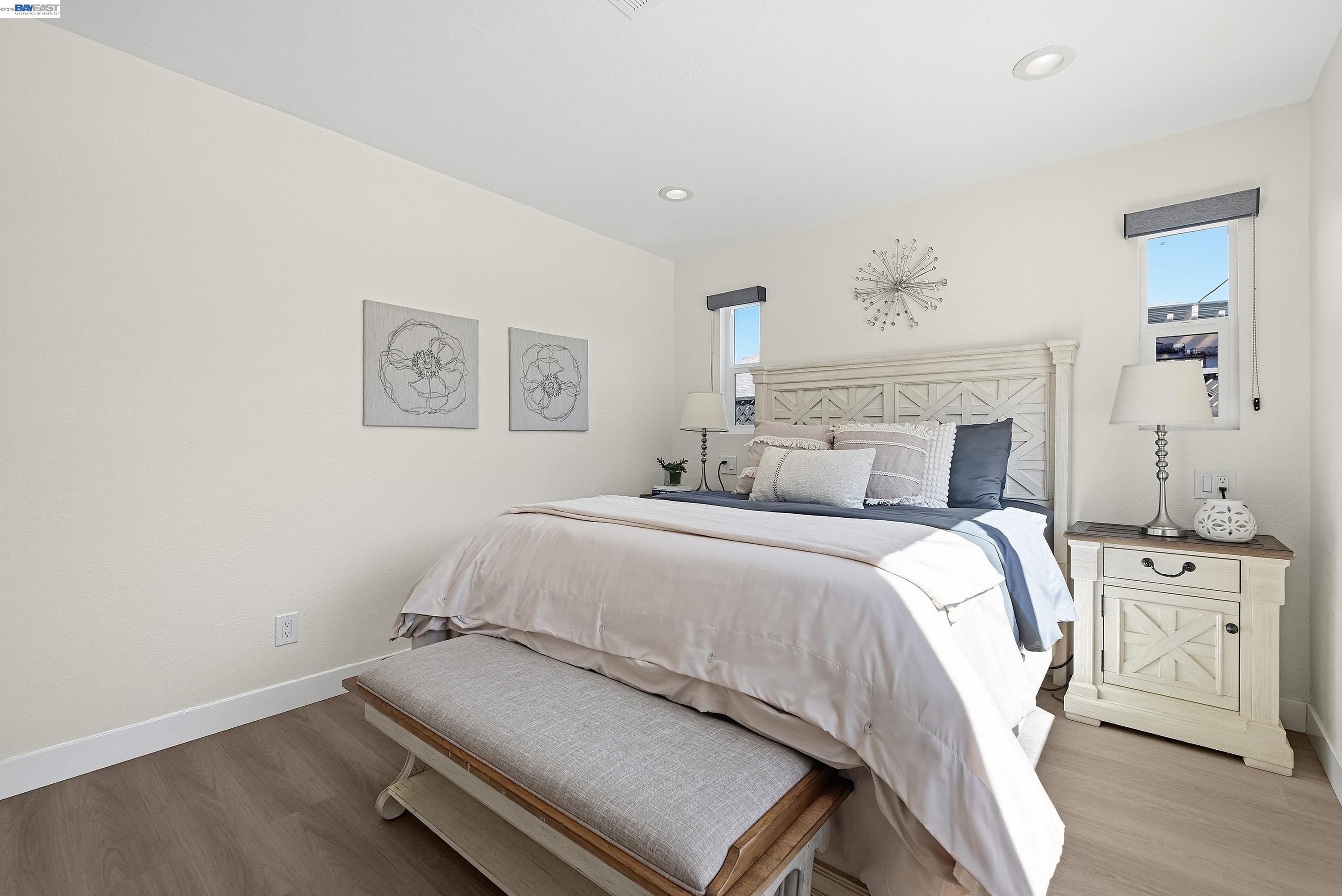 Detail Gallery Image 13 of 30 For 2498 Peachtree Ln, San Jose,  CA 95128 - 3 Beds | 2 Baths