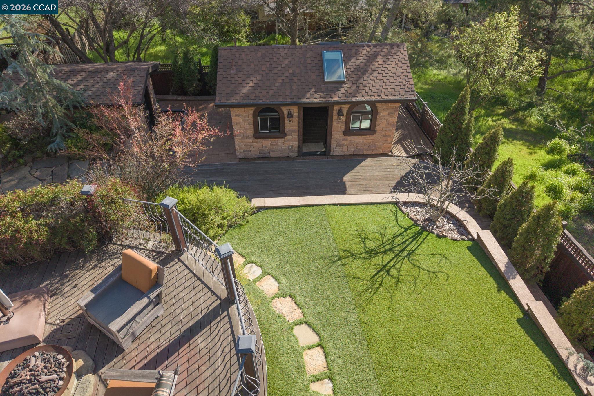 Detail Gallery Image 37 of 60 For 321 Livorna Heights Rd, Alamo,  CA 94507-1326 - 6 Beds | 4 Baths