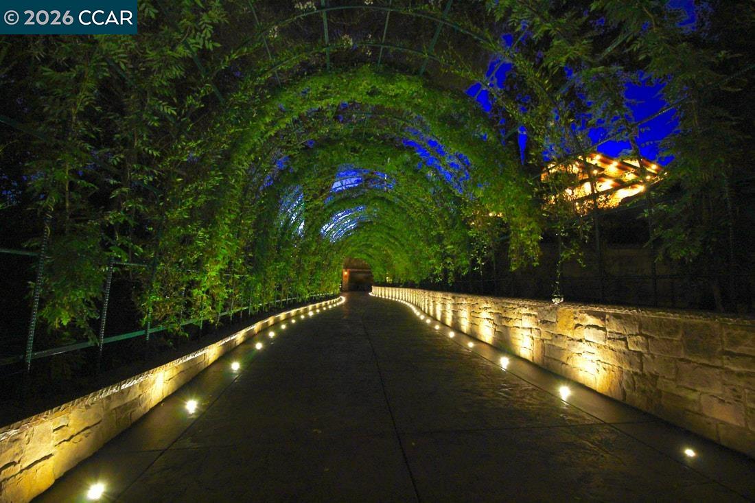 Detail Gallery Image 57 of 60 For 321 Livorna Heights Rd, Alamo,  CA 94507-1326 - 6 Beds | 4 Baths