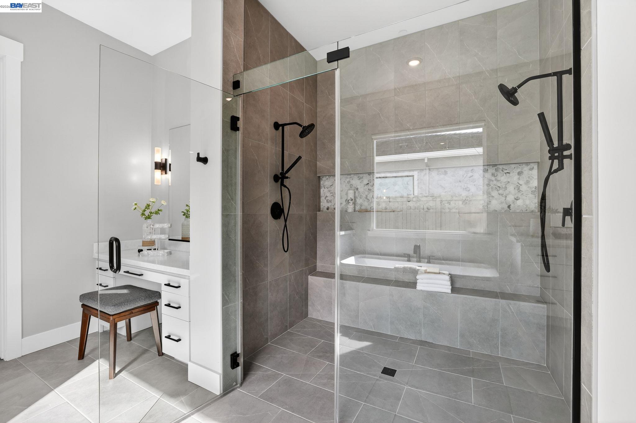 Detail Gallery Image 28 of 59 For 8675 Spikerush Ln, Granite Bay,  CA 95746 - 5 Beds | 3/1 Baths