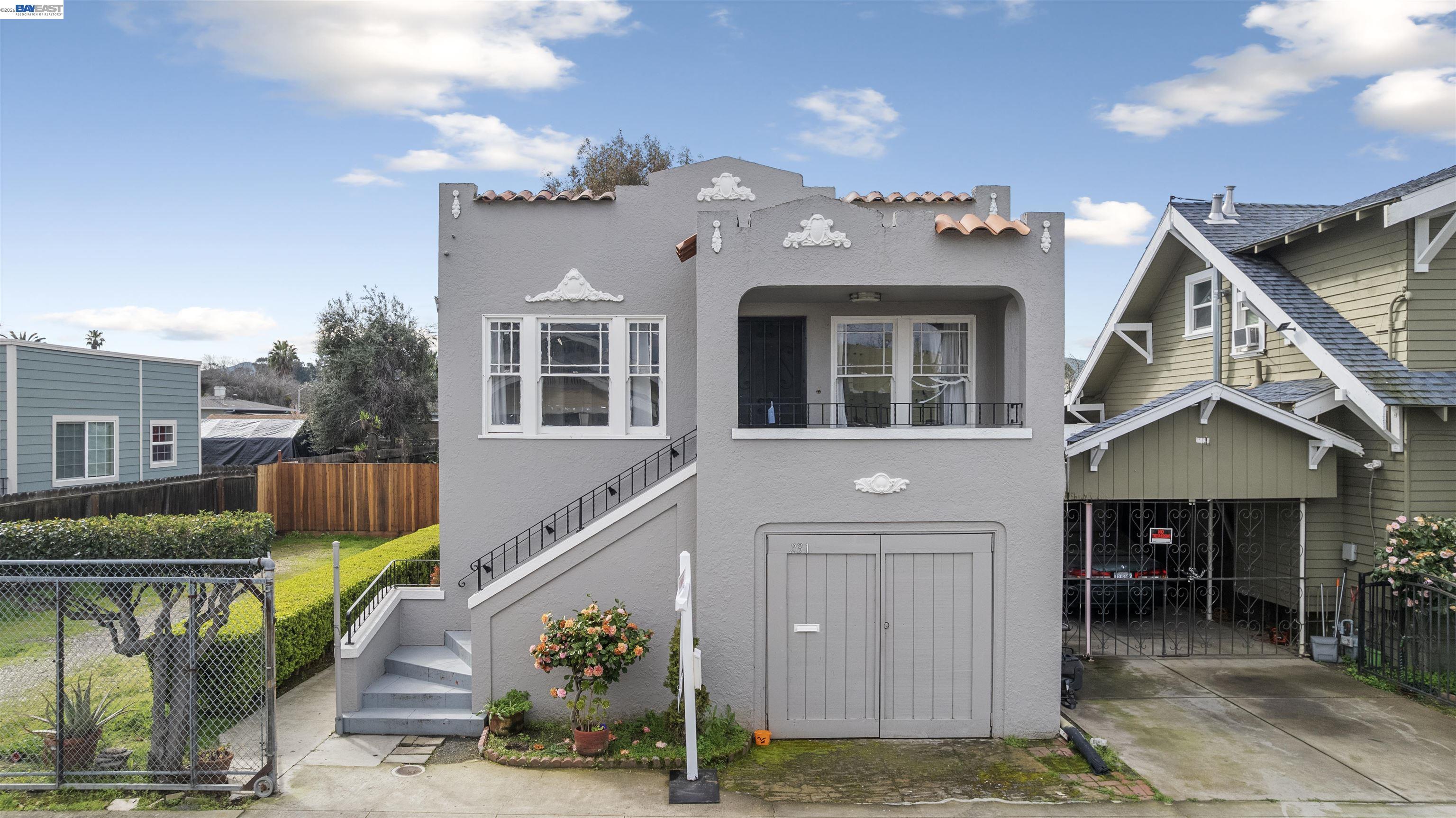 Front Image Thumbnail for BE41125619