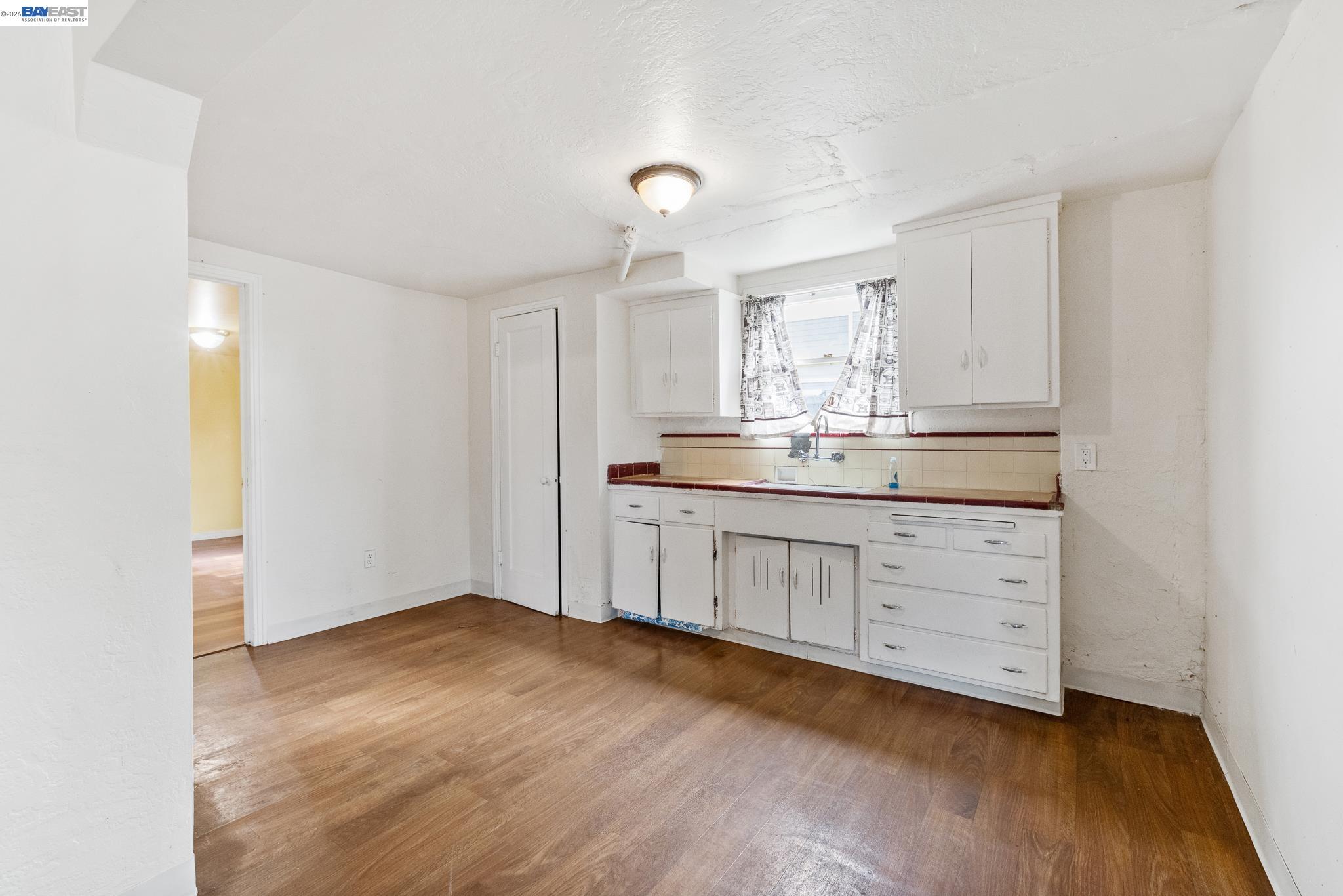 Detail Gallery Image 24 of 54 For 231 West 9th, Pittsburg,  CA 94565 - – Beds | – Baths