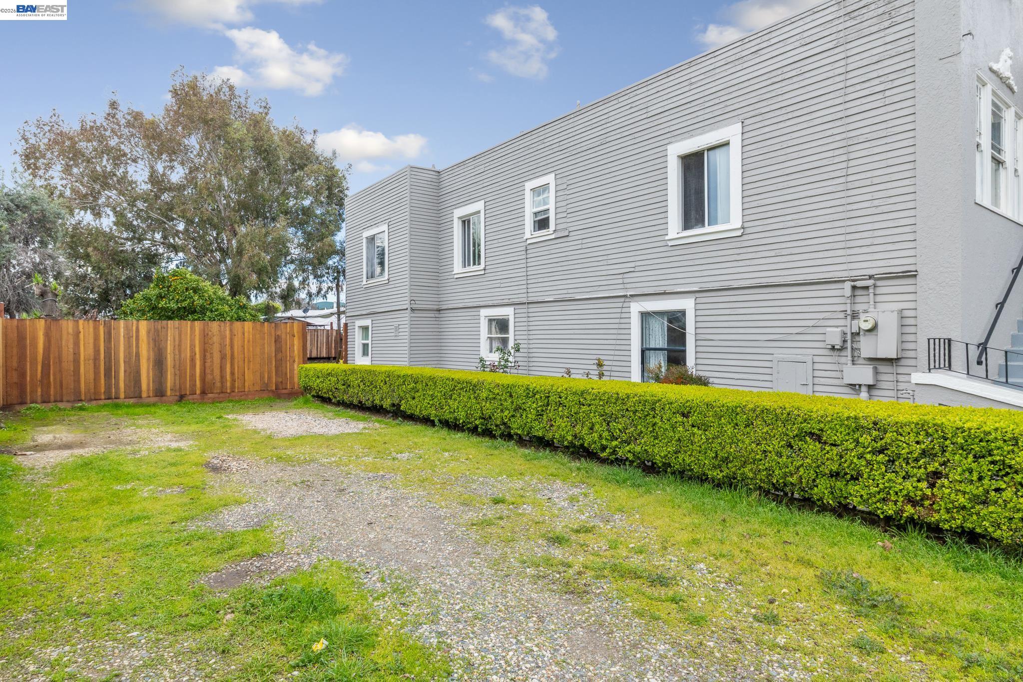 Detail Gallery Image 40 of 54 For 231 West 9th, Pittsburg,  CA 94565 - – Beds | – Baths